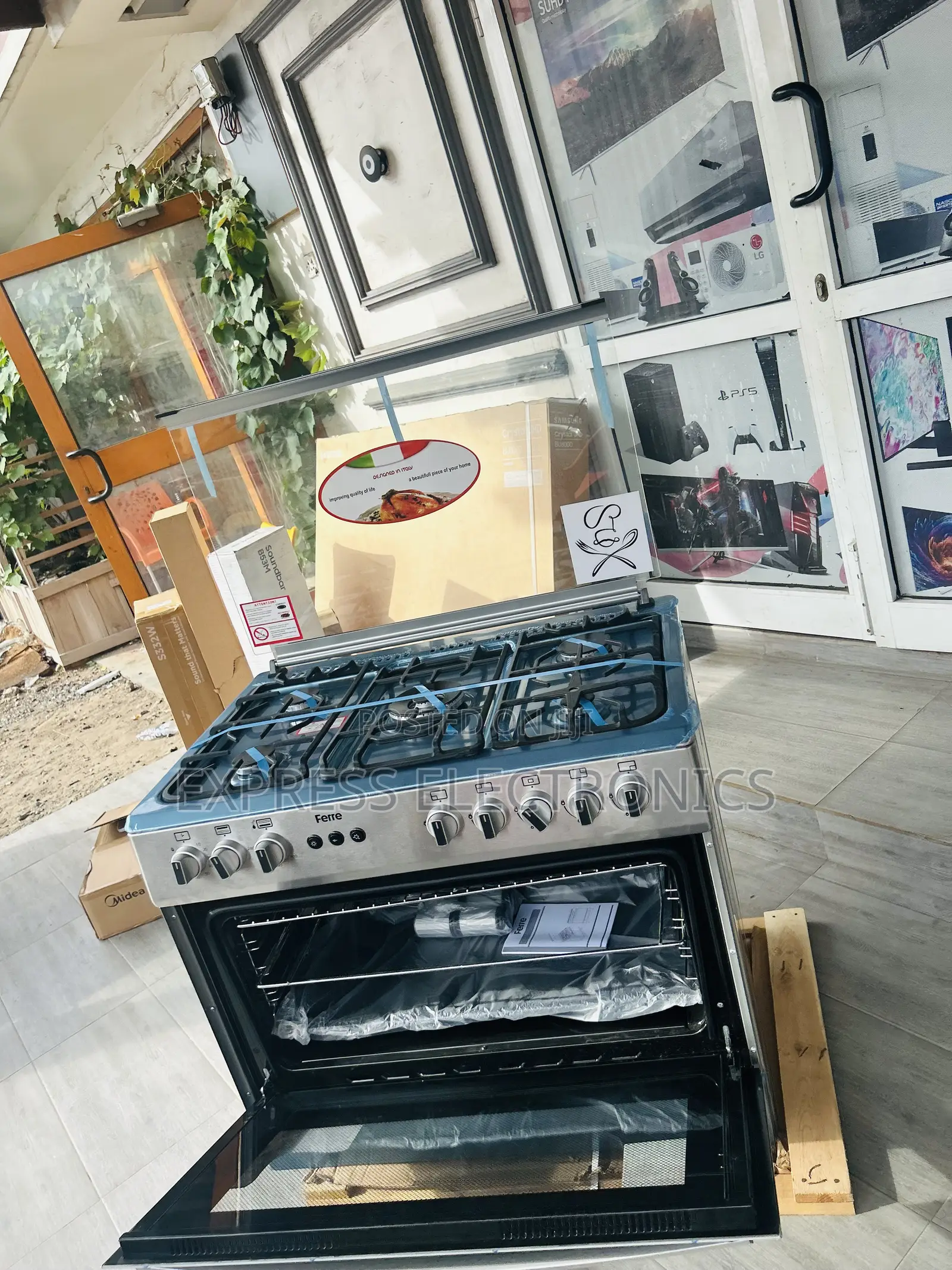 Very Cool Ferre Gas Cooker Oven 60/90 Sliver Color