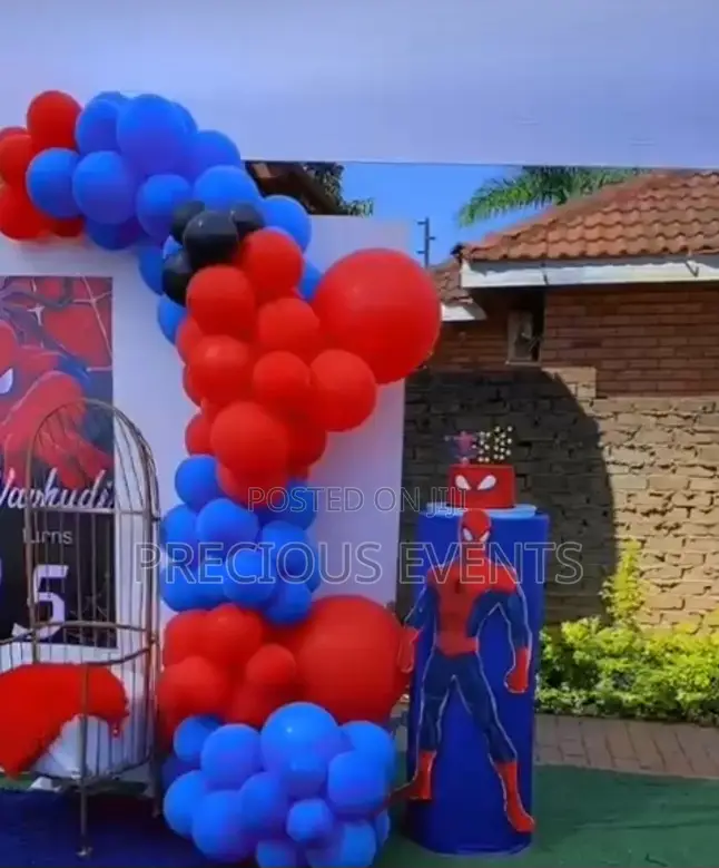 Outdoor Event Decorations