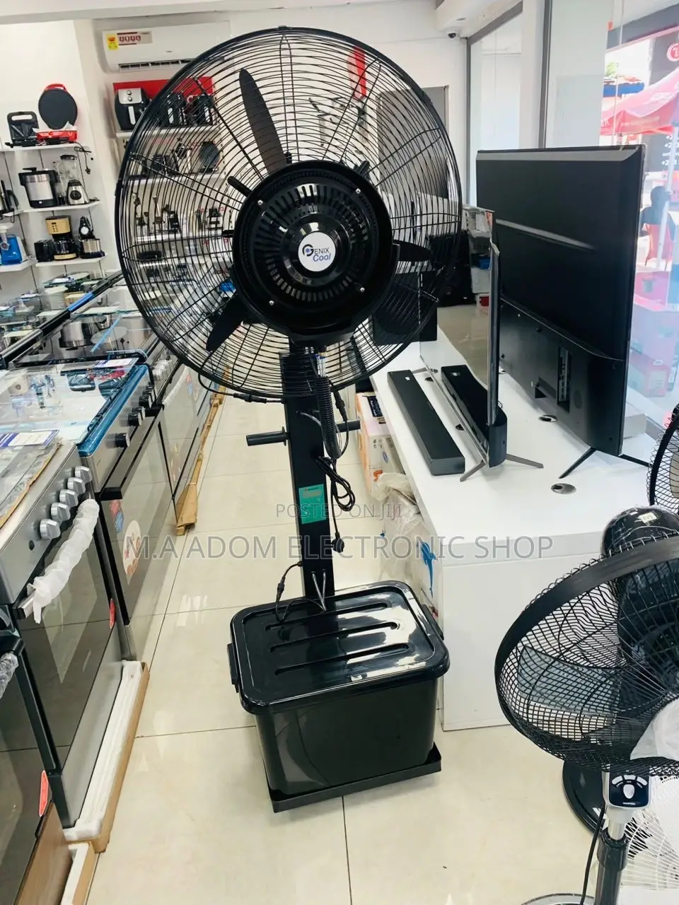 Sealed in Box 16 Inch Centrifugal Water Mist Standing Fan.