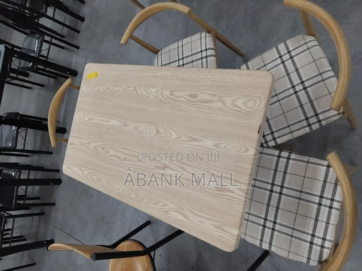 Dinning Table