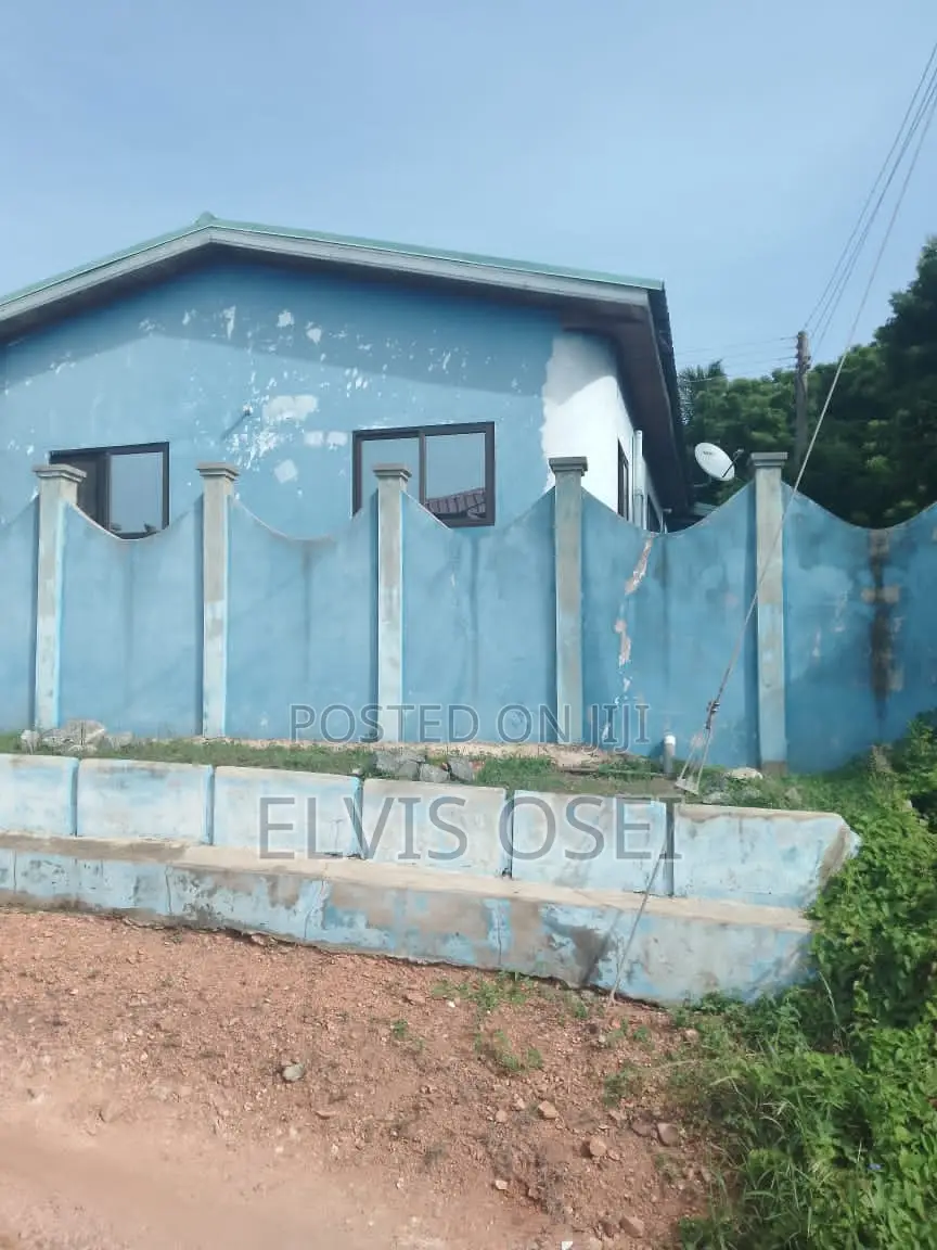 3bdrm House in Macharty Hills, Accra Metropolitan for sale