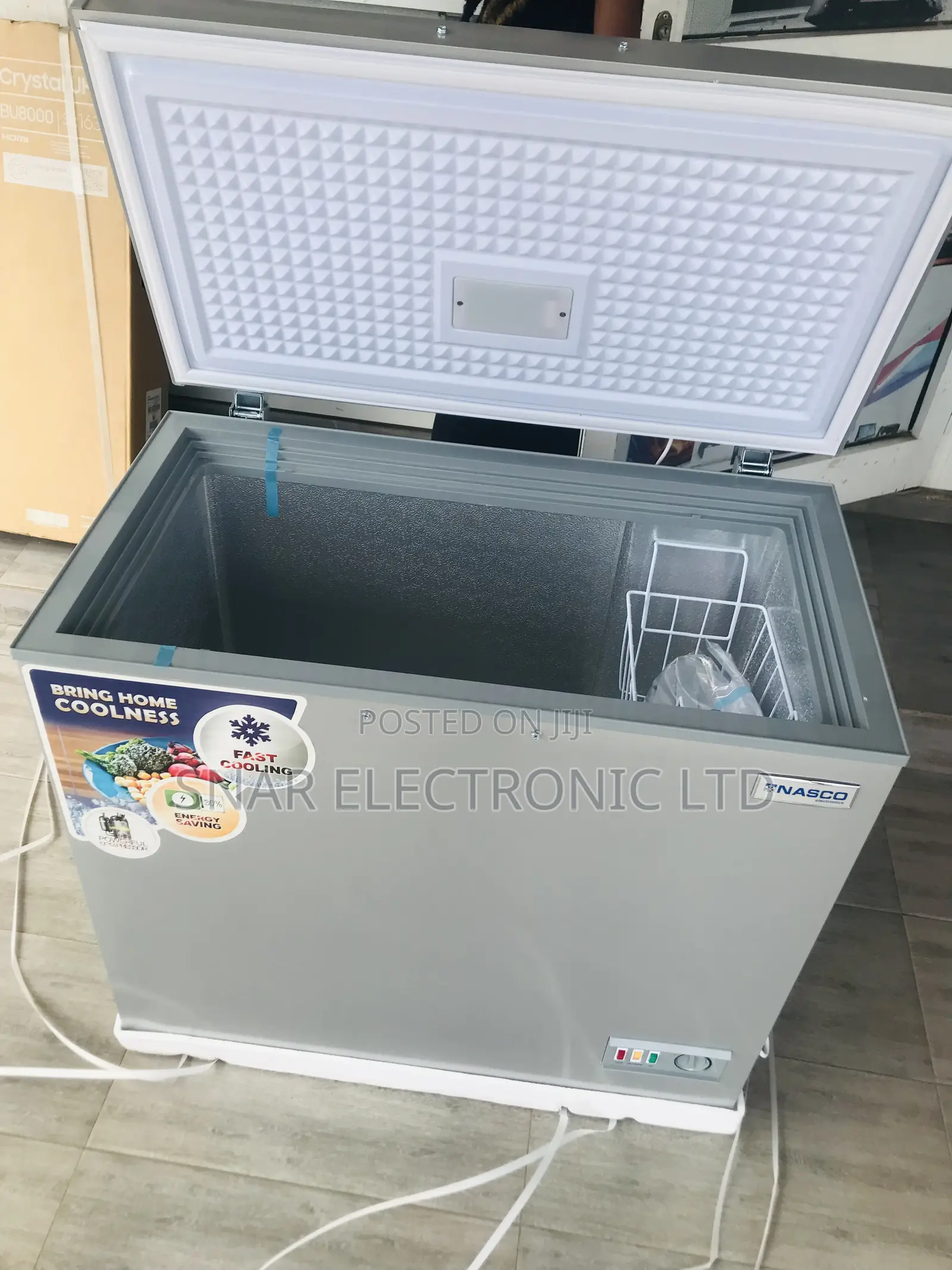 Efficiencies Nasco 250 LTRS Chest Freezer Nas-350fl