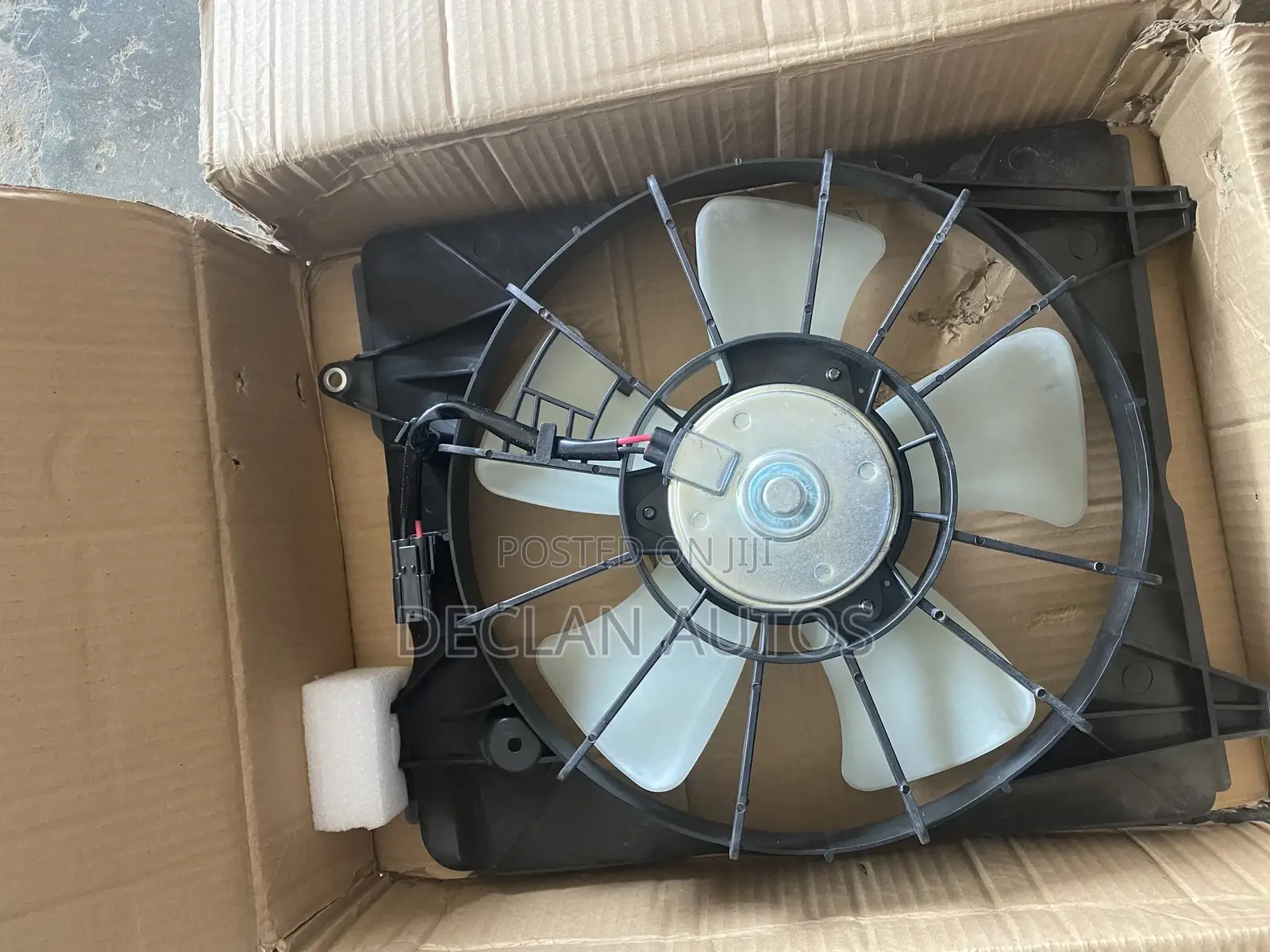 Honda CR-V 2013 Condenser Fan
