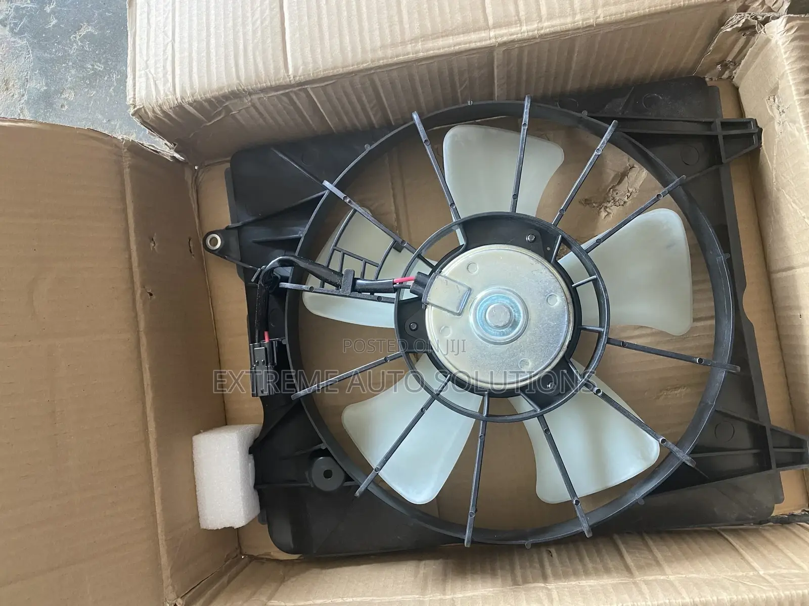 Honda CR-V 2013 Condenser Fan