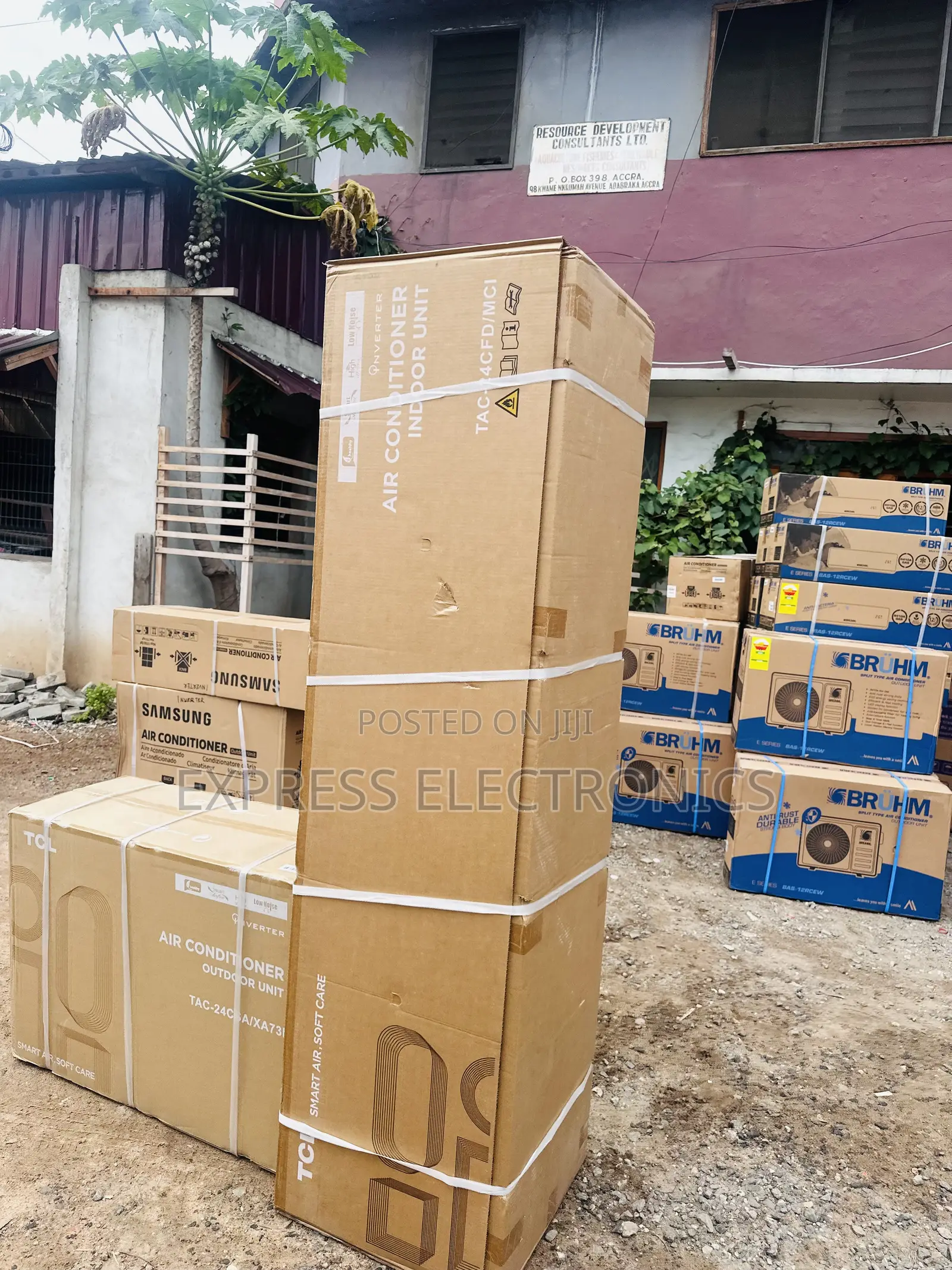 Self Cleaning Floor Standing 2.5hp Split Inverter TCL