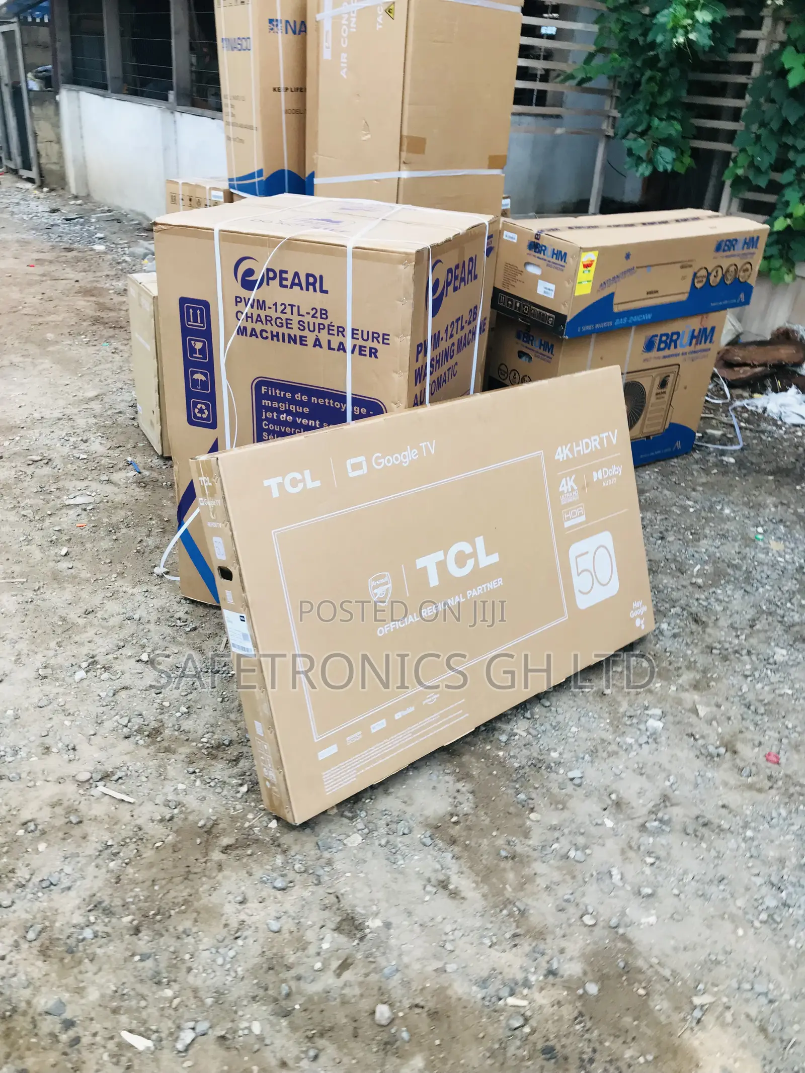 Glossy TCL 50 Inches Electric Black Smart P535 Led Tv
