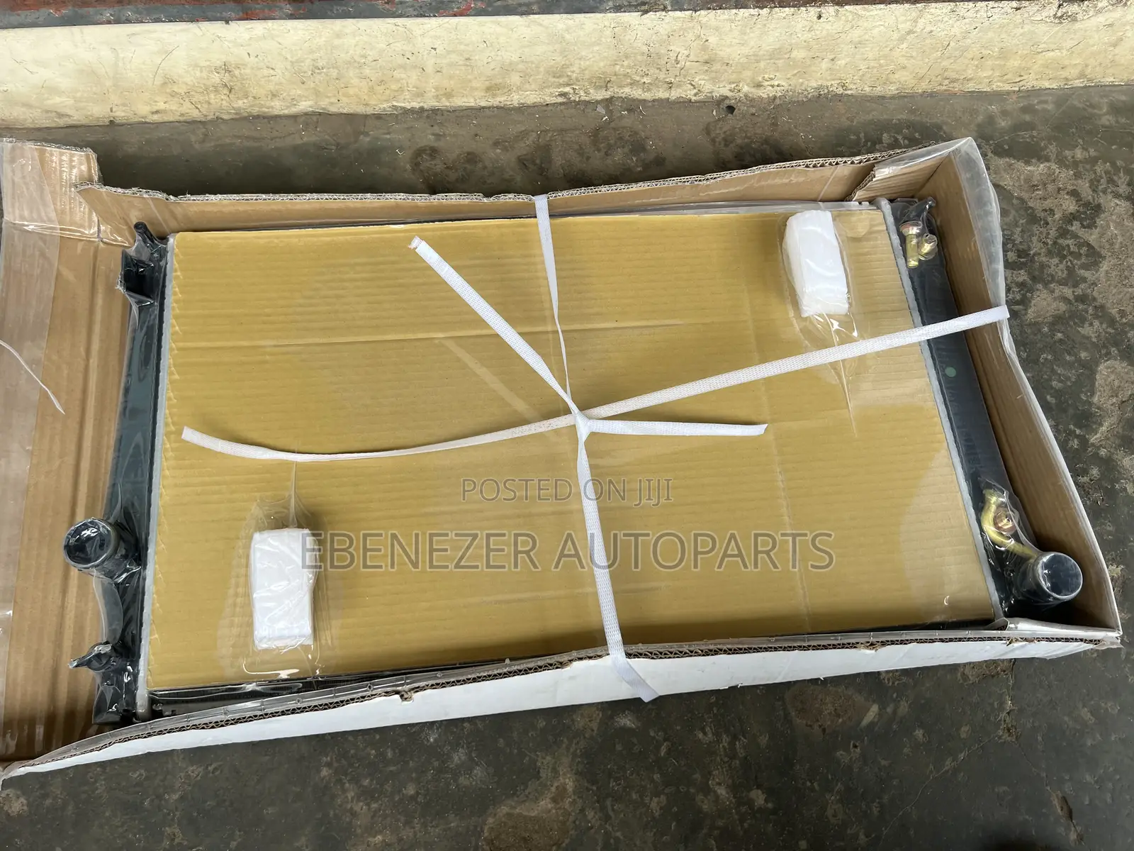 Toyota Rav 4 2016,2017,2018 Radiator Tank