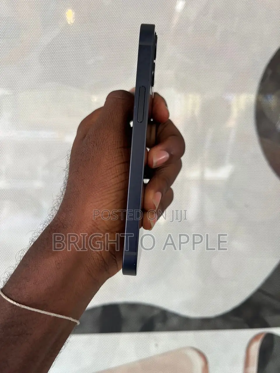 New Apple iPhone 12 mini 64 GB Black