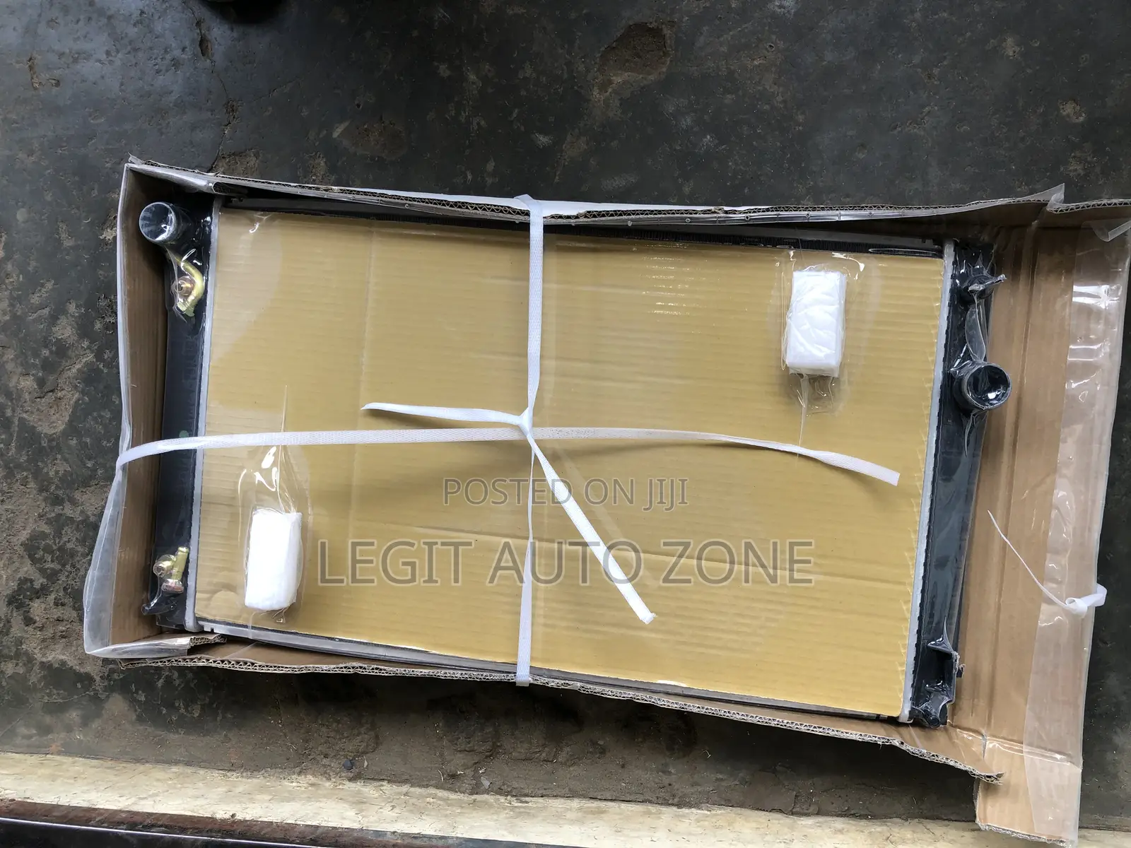 Toyota RAV4 2016-2018 Radiator Tank