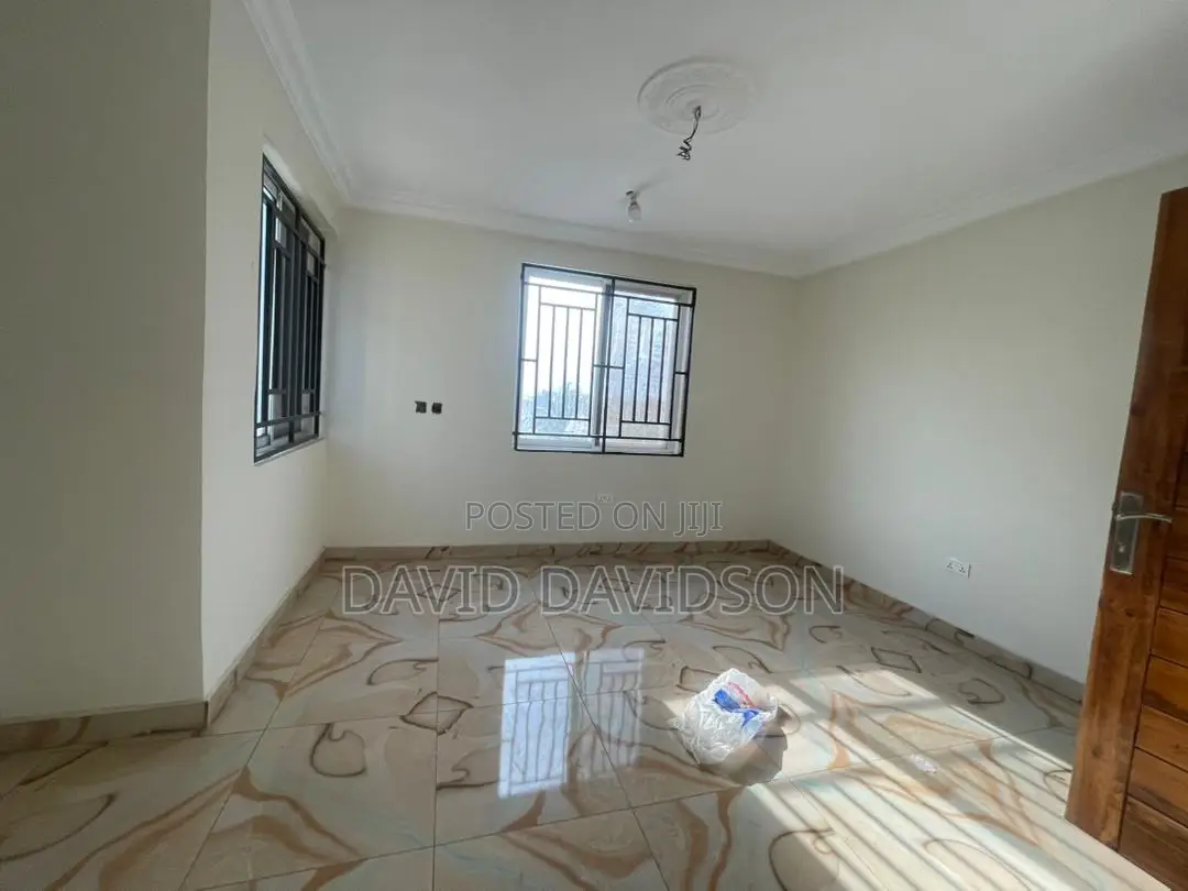 2bdrm Apartment in Executive 2 Bedroom, Tema Metropolitan for rent