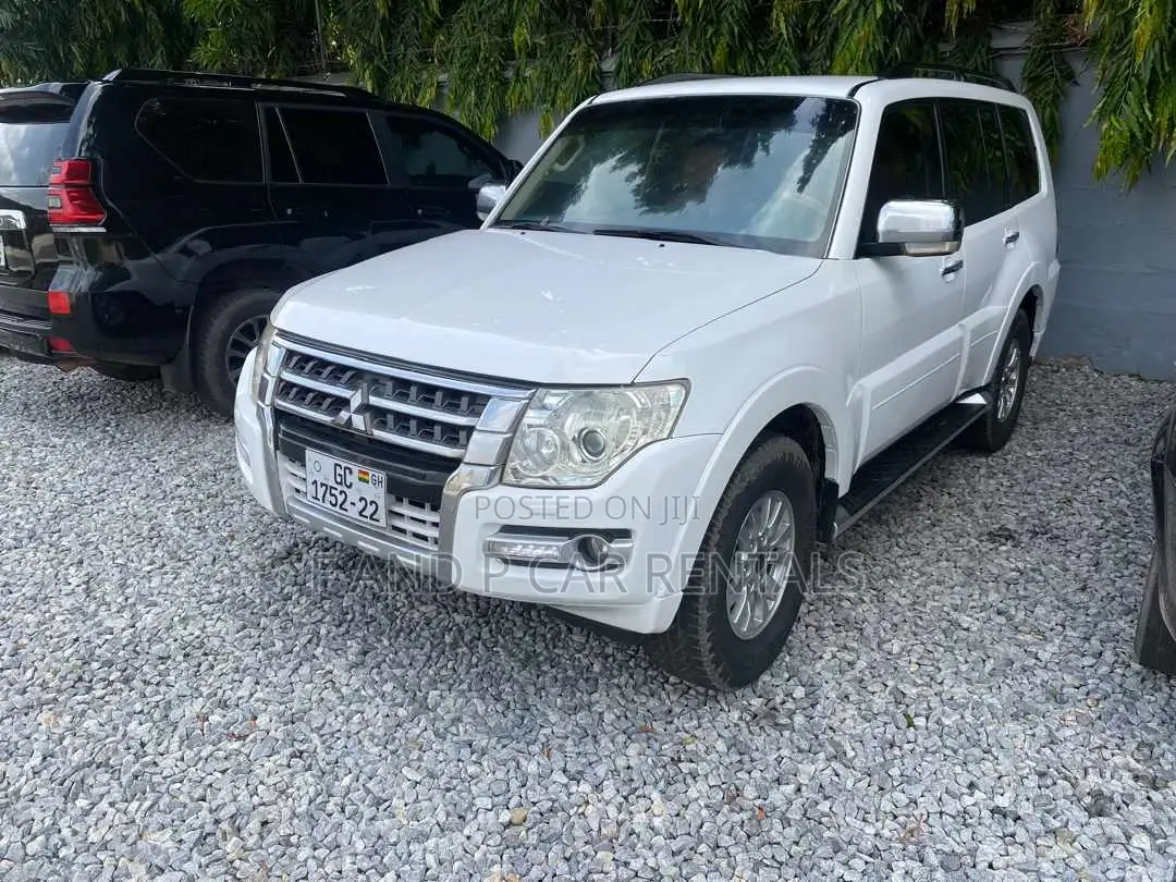 Car for Rent Pajero 4x4 for Rentals