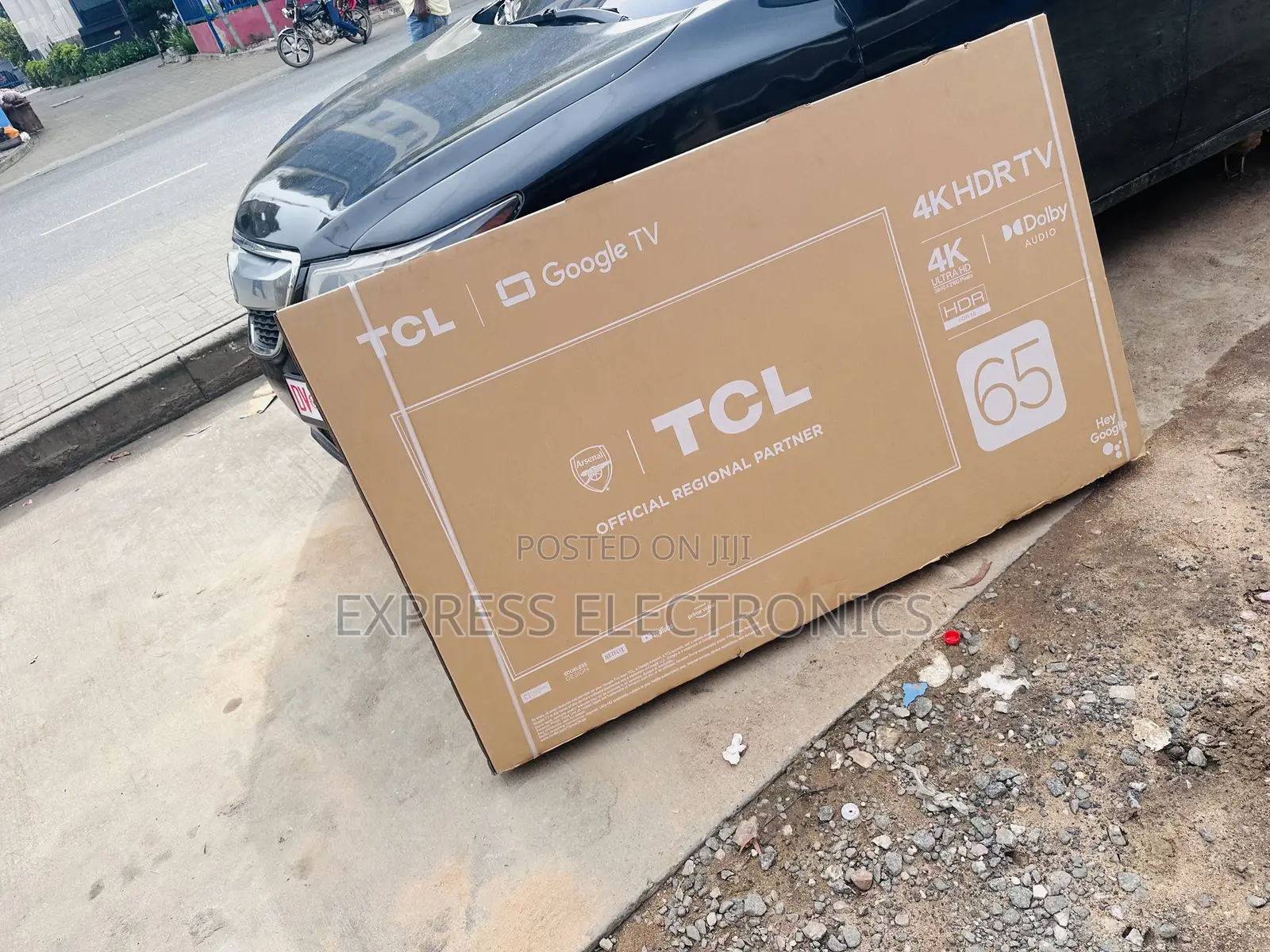 Slim UHD Smart Glossy LED Screen 65C645