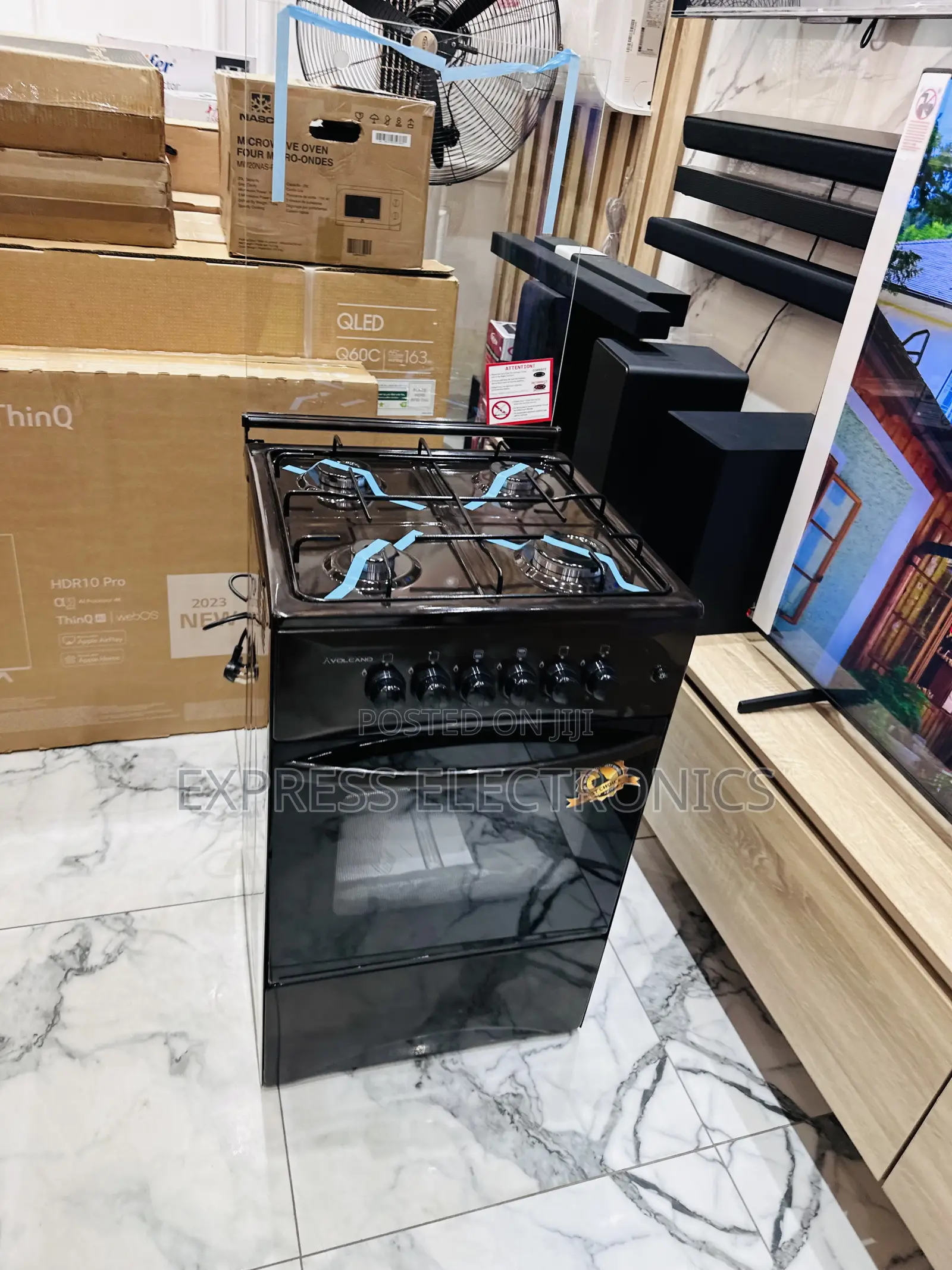 Very Affordable Black Gas Cooker Oven 4burner 50/50.