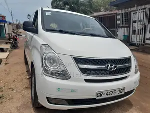 Vans for Rent - 12 Seater