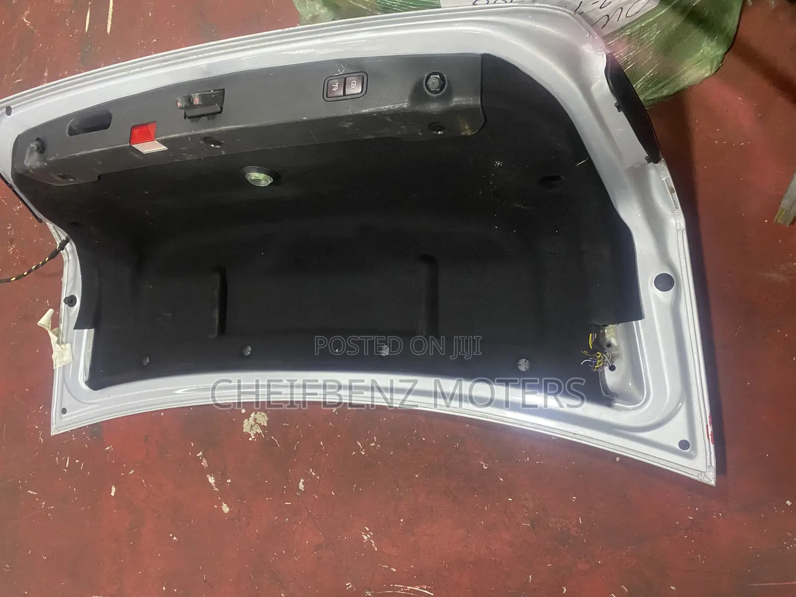 Mercedes Benz E350 W212 2014-2017 Rear Trunk or Boot White