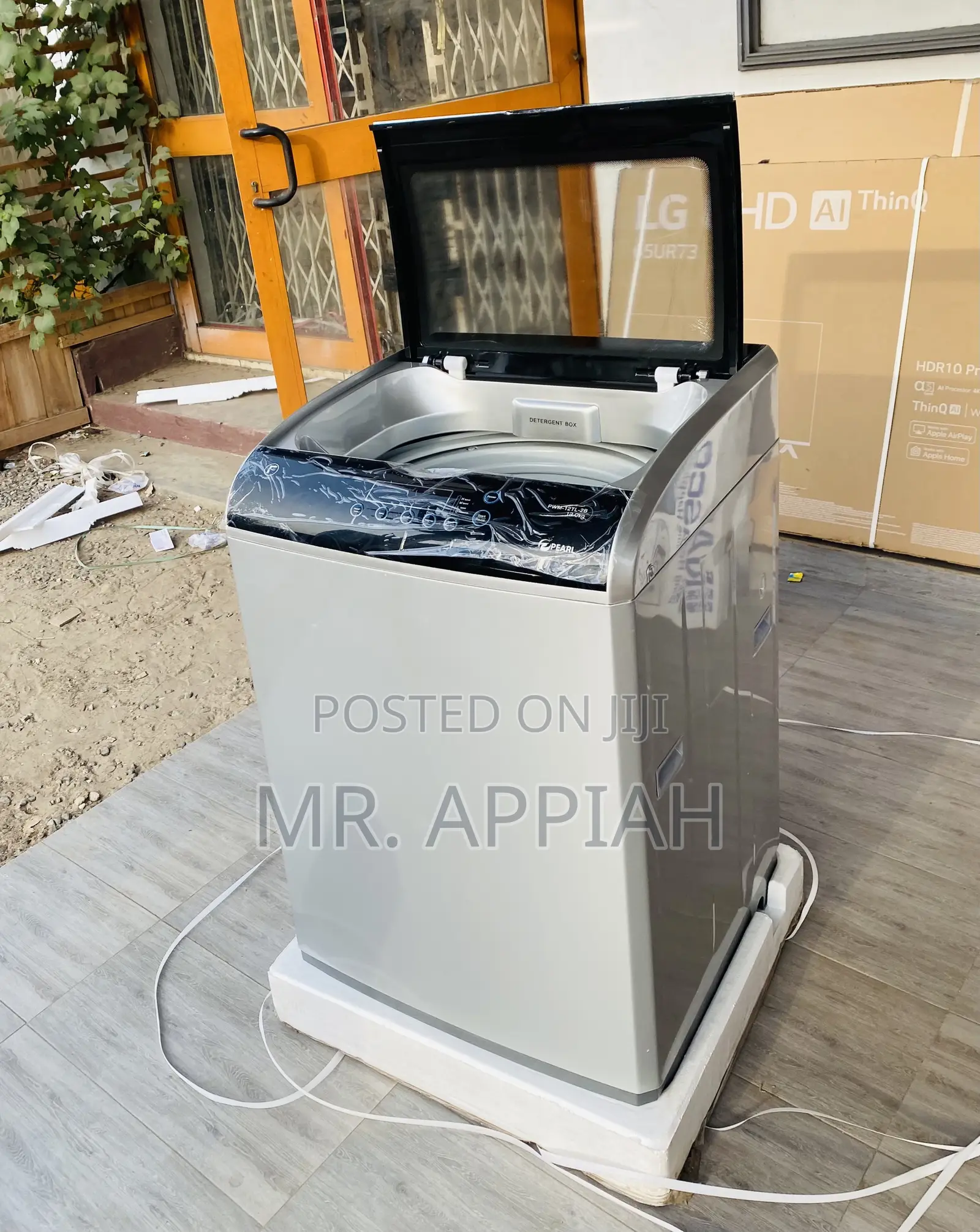 Top Load Pear Full Automatic Washing Machine.