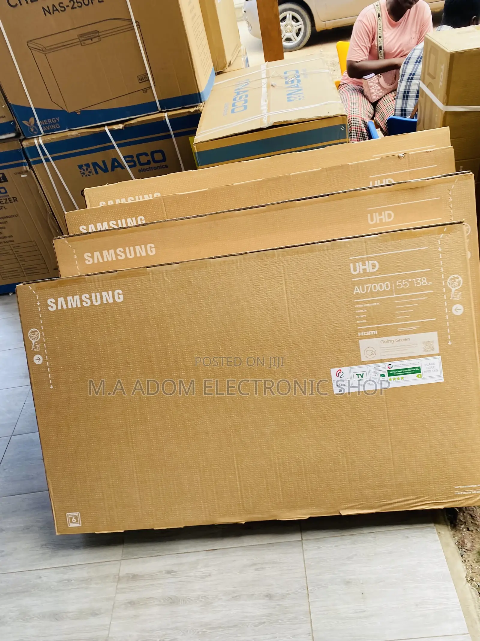 Sleek Design Samsung(55au7000)55 Inch Uhd Crystal Led Tv.