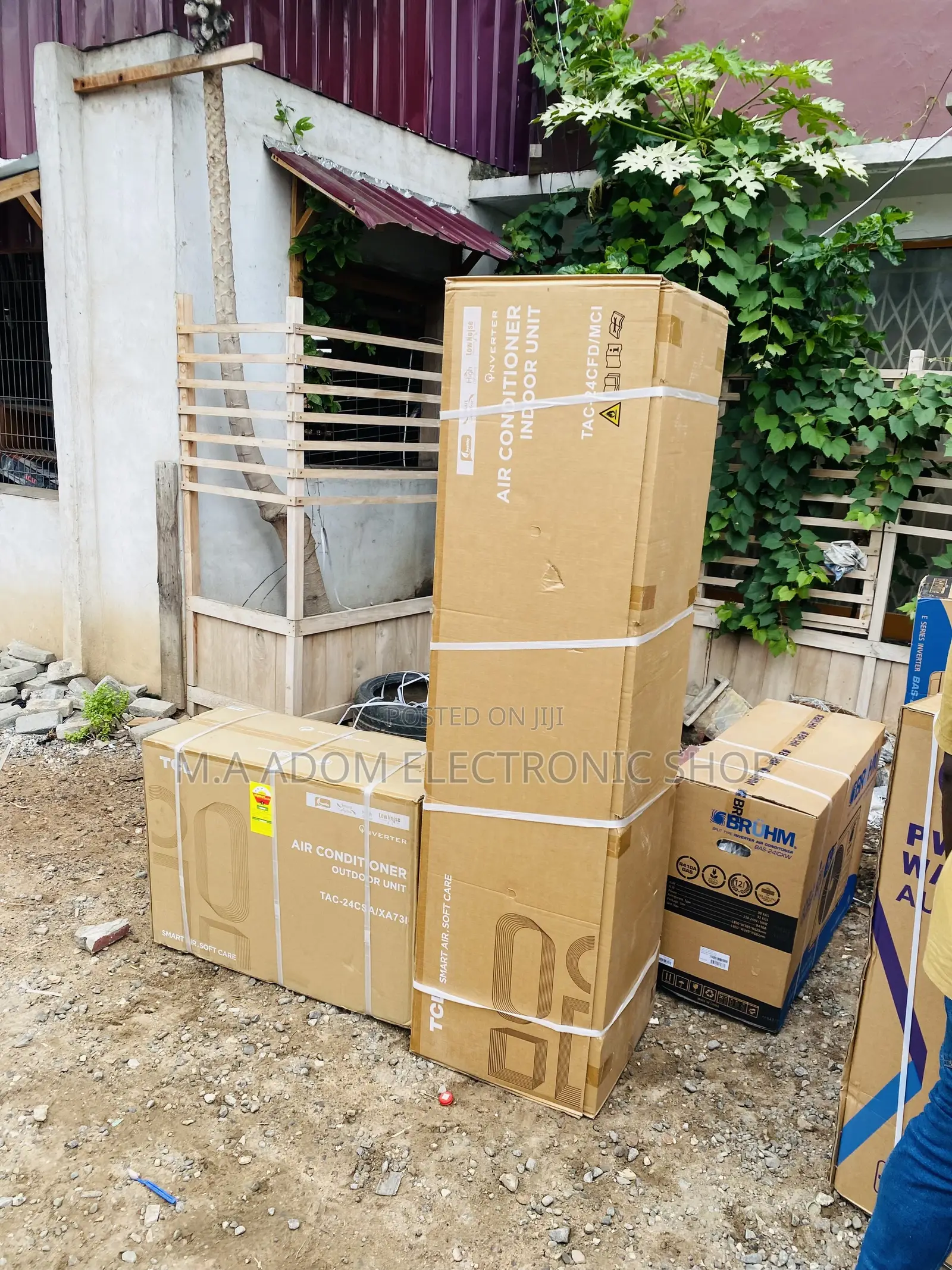Authentic 2.0hp TCL Floor Standing Air Conditioner(White).