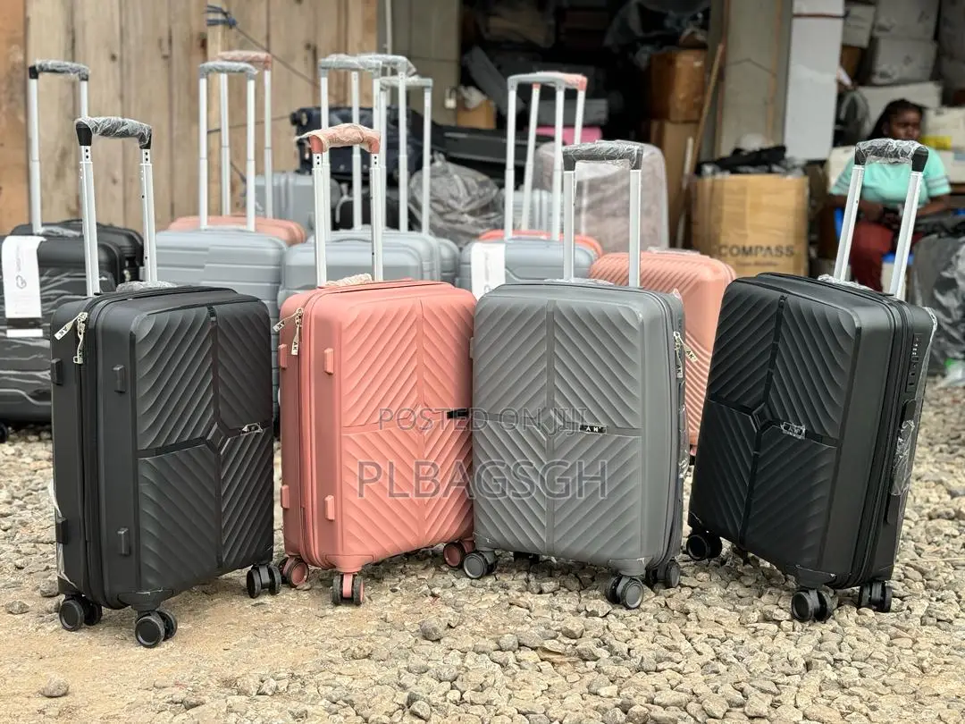 Hand Luggage Trolling Traveling Bags Small Size at Plbagsgh
