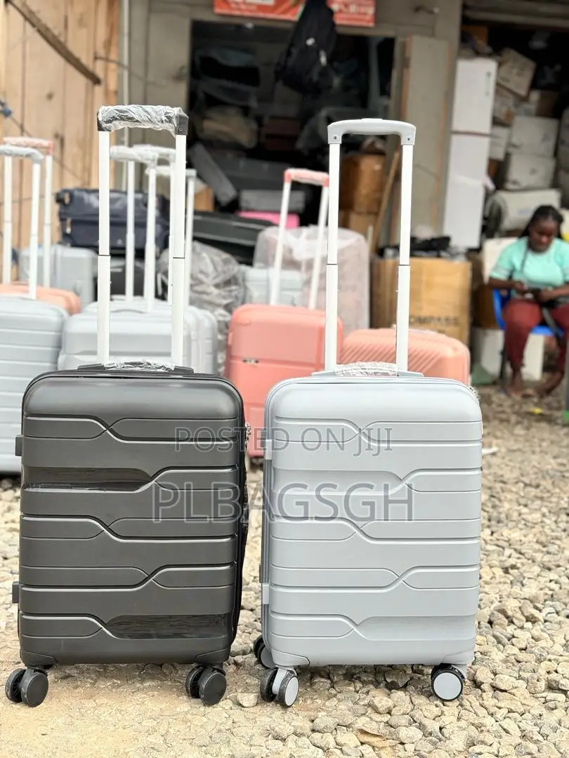 Hand Luggage Trolling Traveling Bags Small Size at Plbagsgh