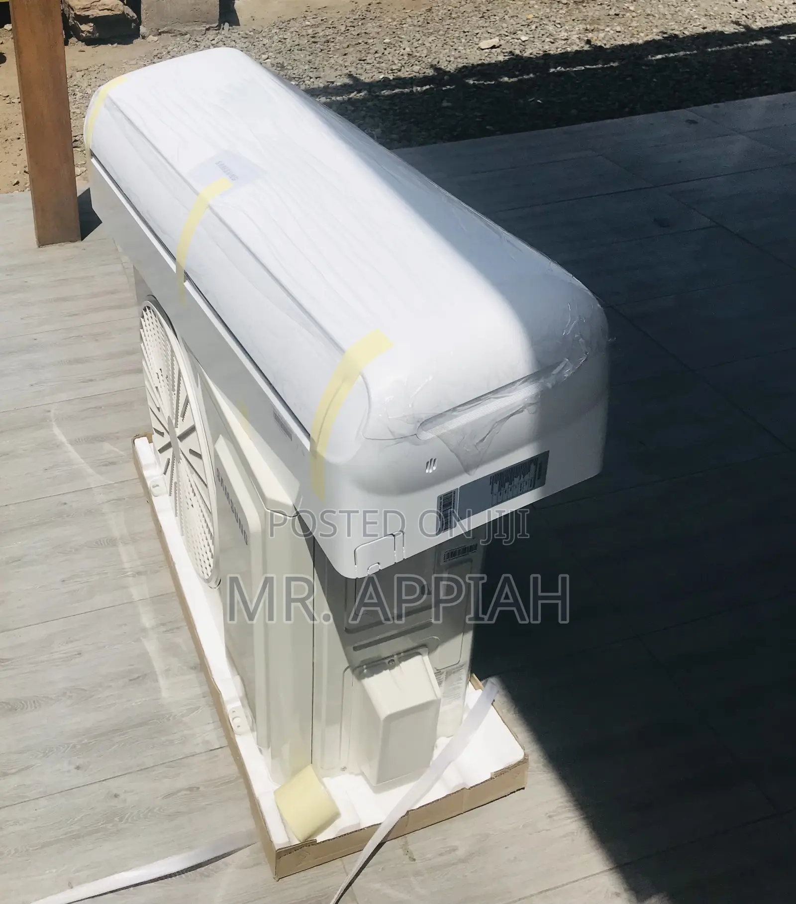 Reliable Samsung 1.5hp Split Type Electric Ac(White)R410.
