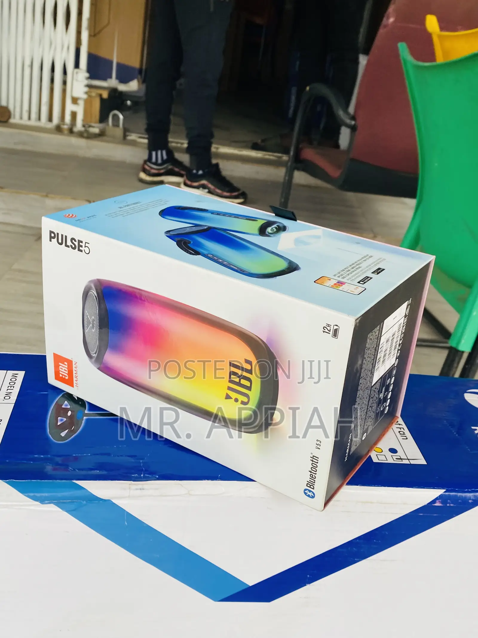 Sleek Pulse 5 Portable Rechargeable Bluetooth Speaker.