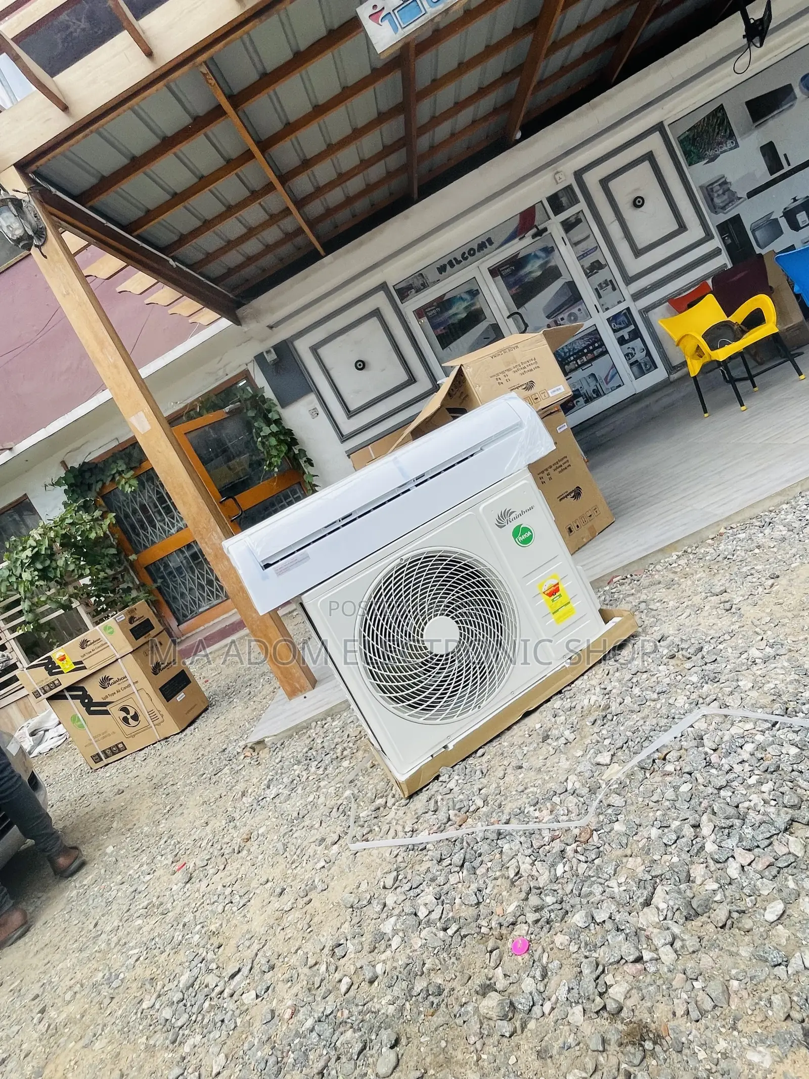 Extremely Chilling Rainbow 2.0hp Split Type Ac(White)R410.