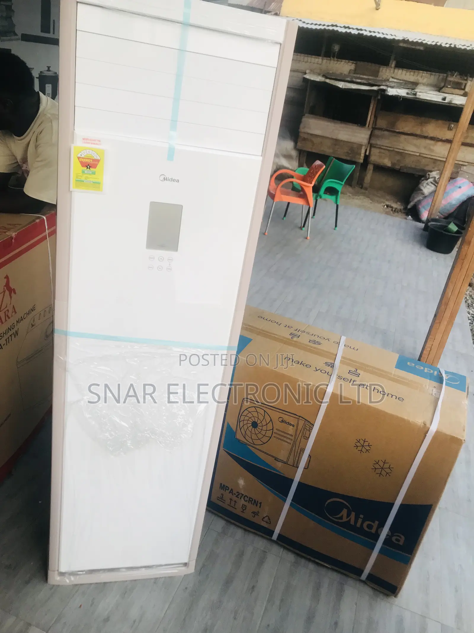 Brand New Midea Standing Air Conditioner Mpa-27crn1-N