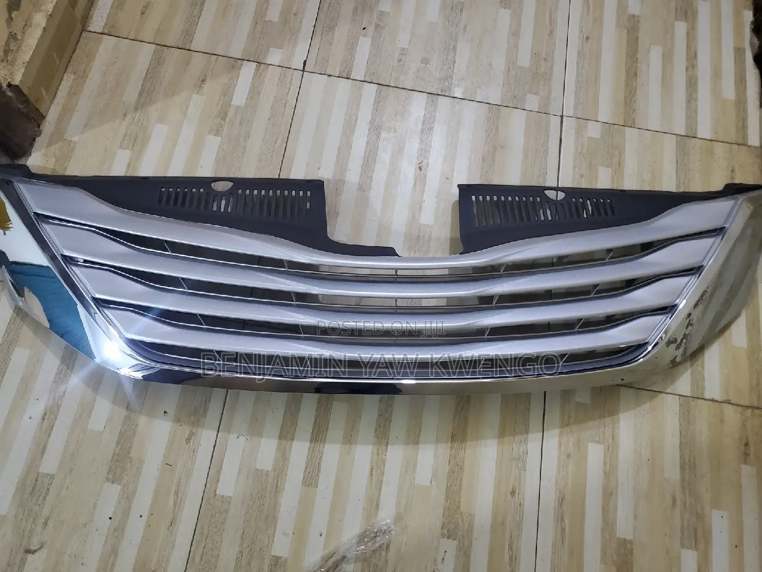 Toyota Sienna 2015 Front Bumper Grill