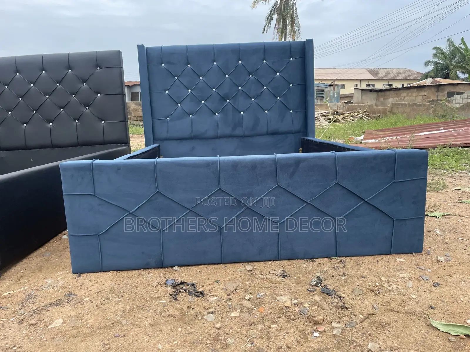 Stylish Blue Double 54x74 Bedframe