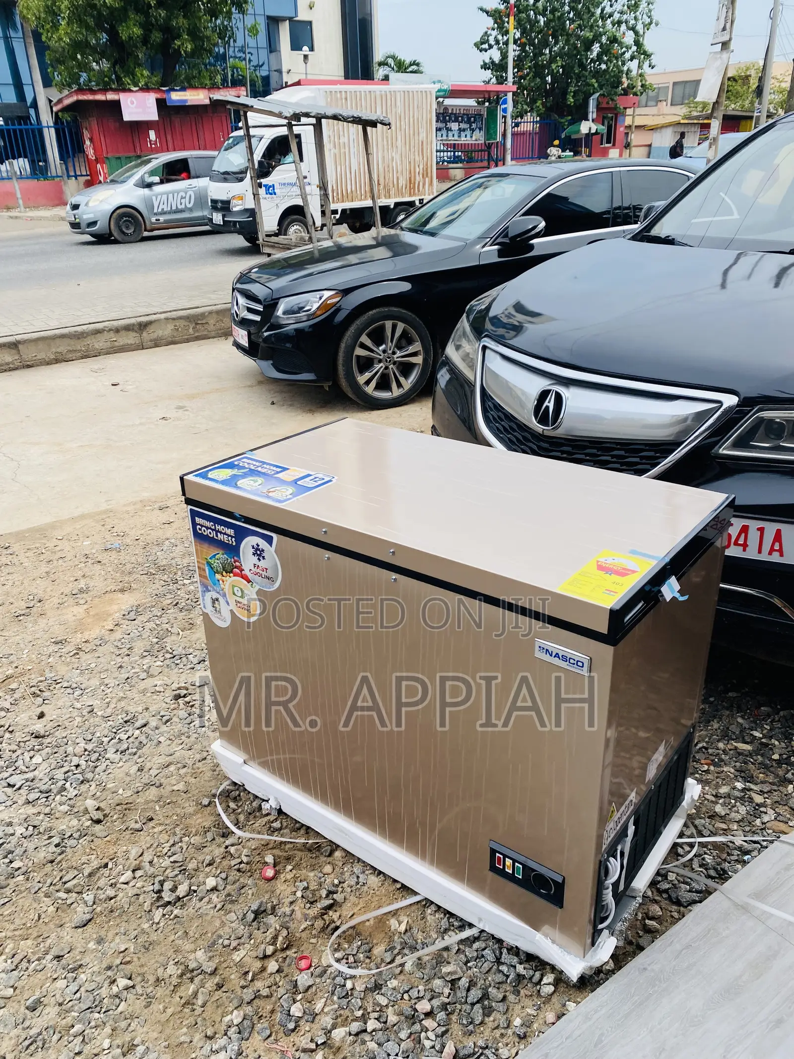 Nasco Nas 350 Single Door Electric Chest Freezer.