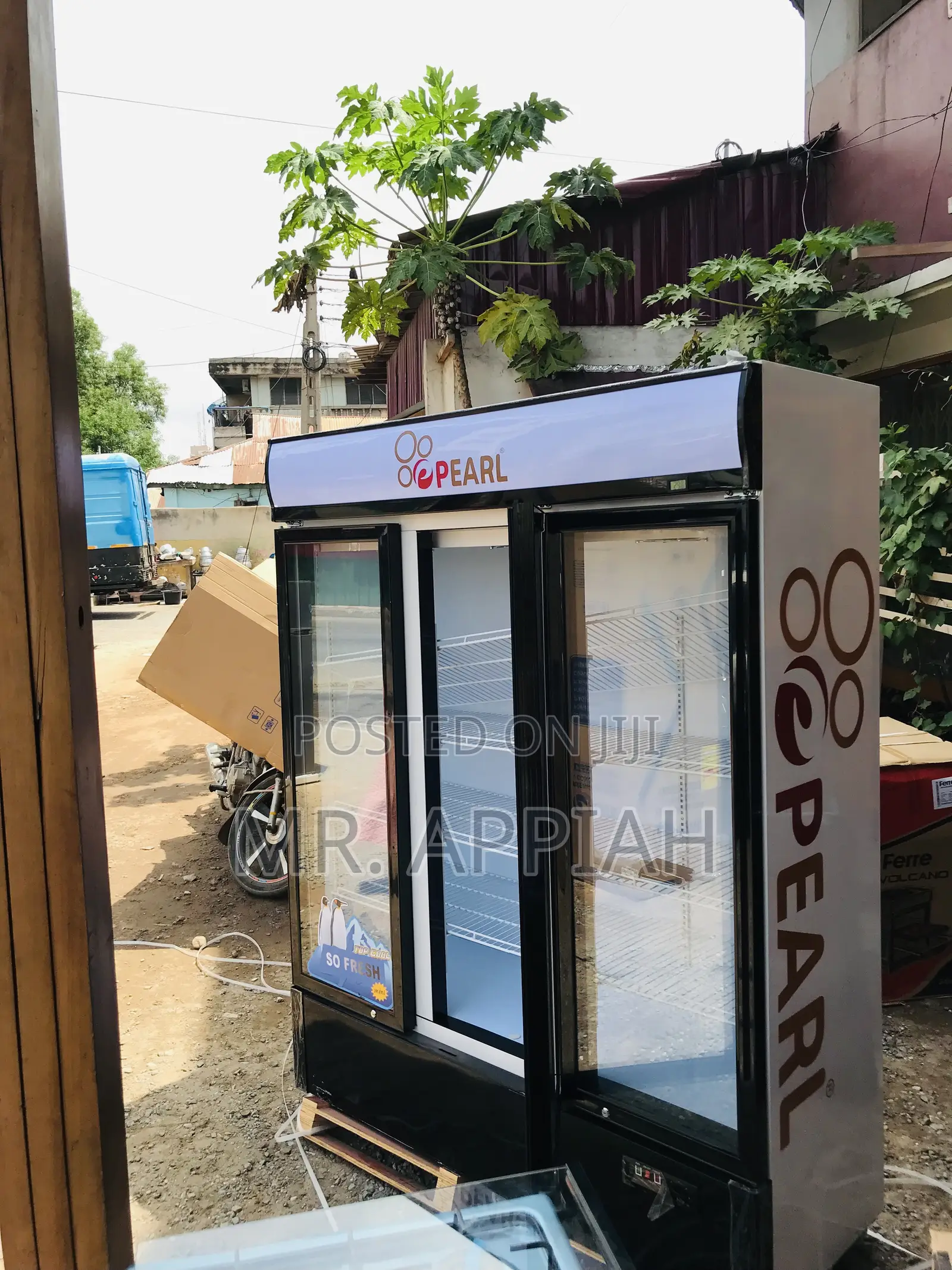 Electric Pearl PVC-150 3 Door Electric Fridge(Black/White).