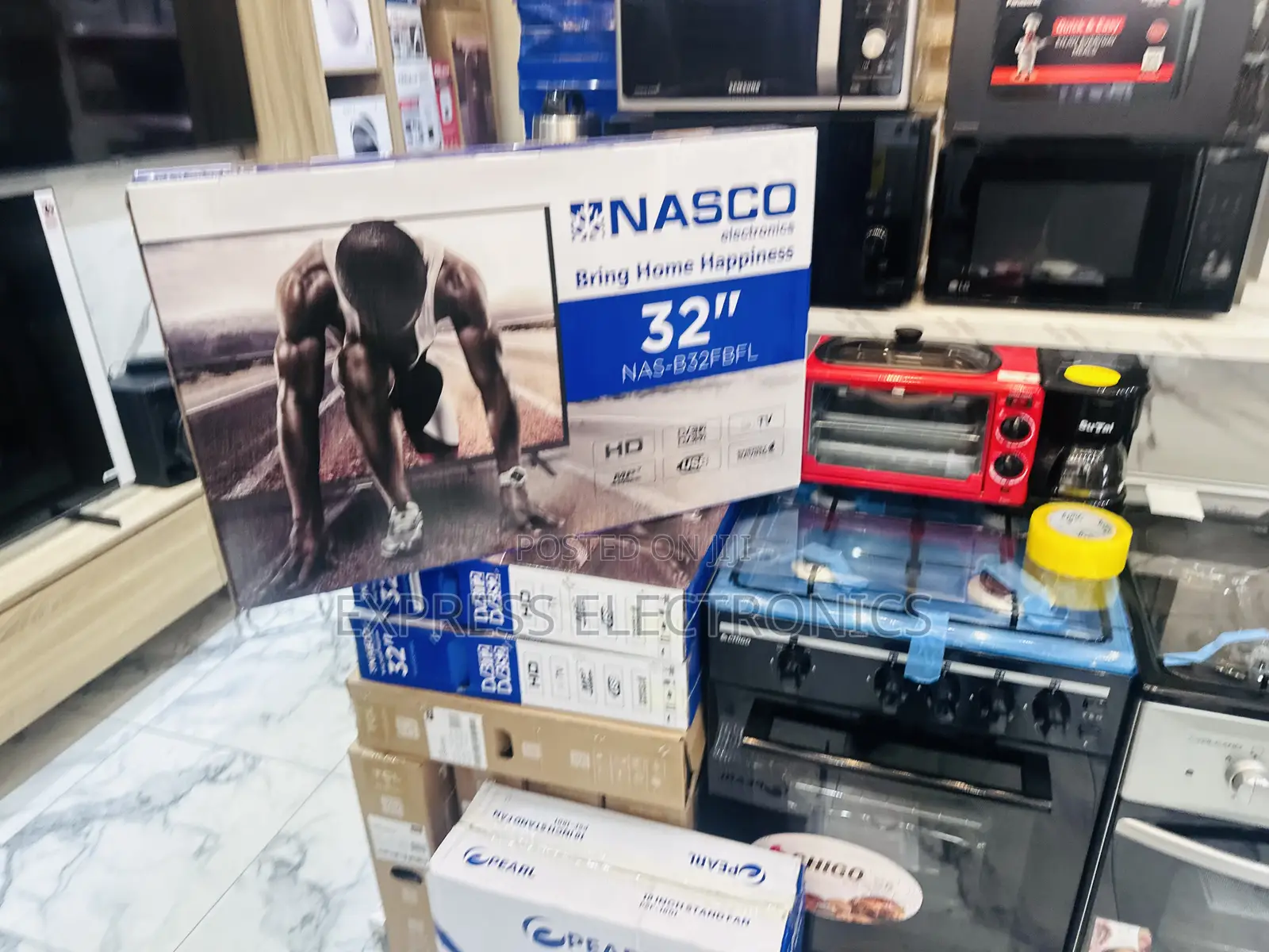 High Quality Sleek Nasco FHD Satellite 32”Tv.