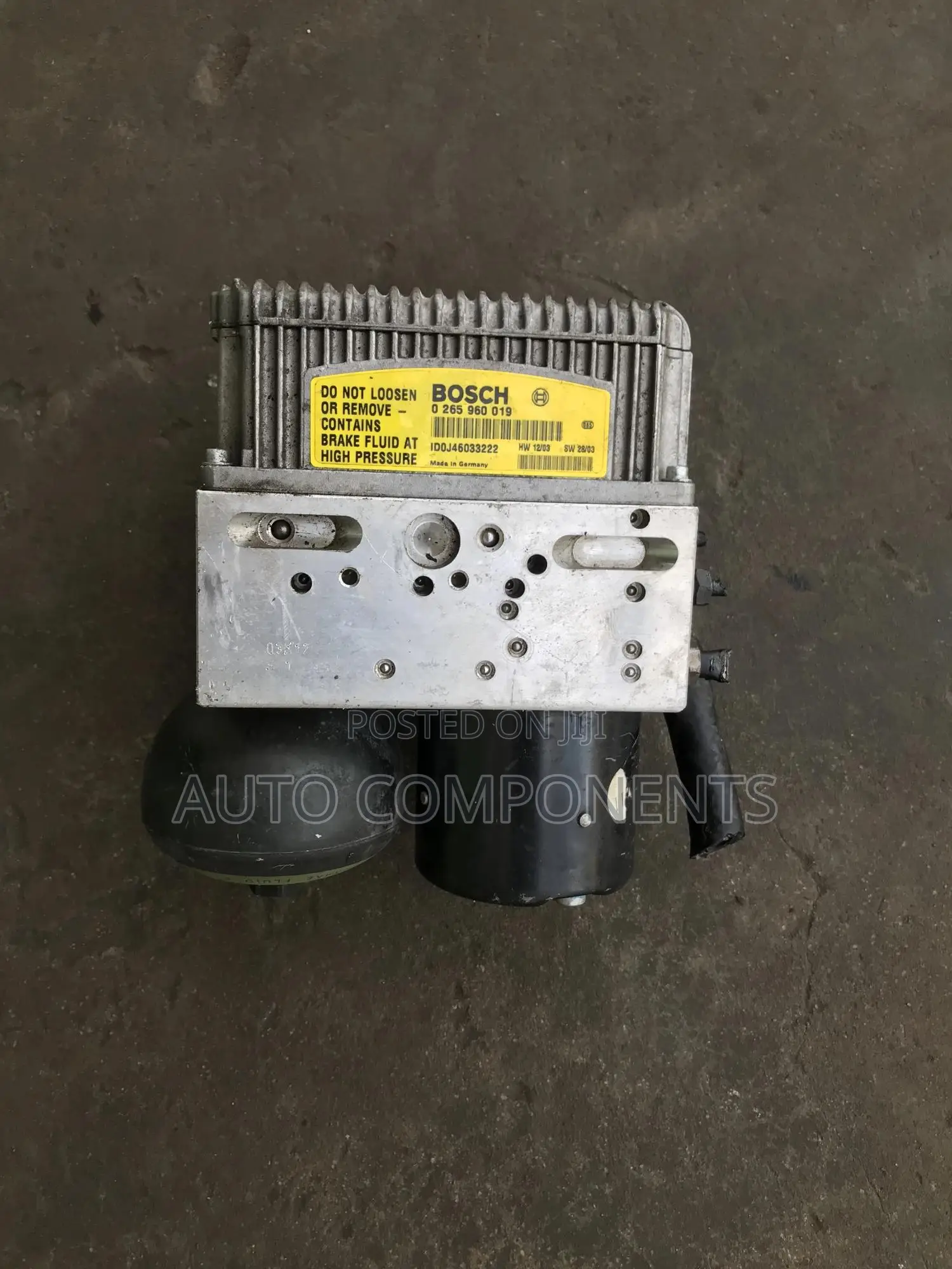 Mercedes Benz W205 (C300) Anti-Lock Braking System (ABS)