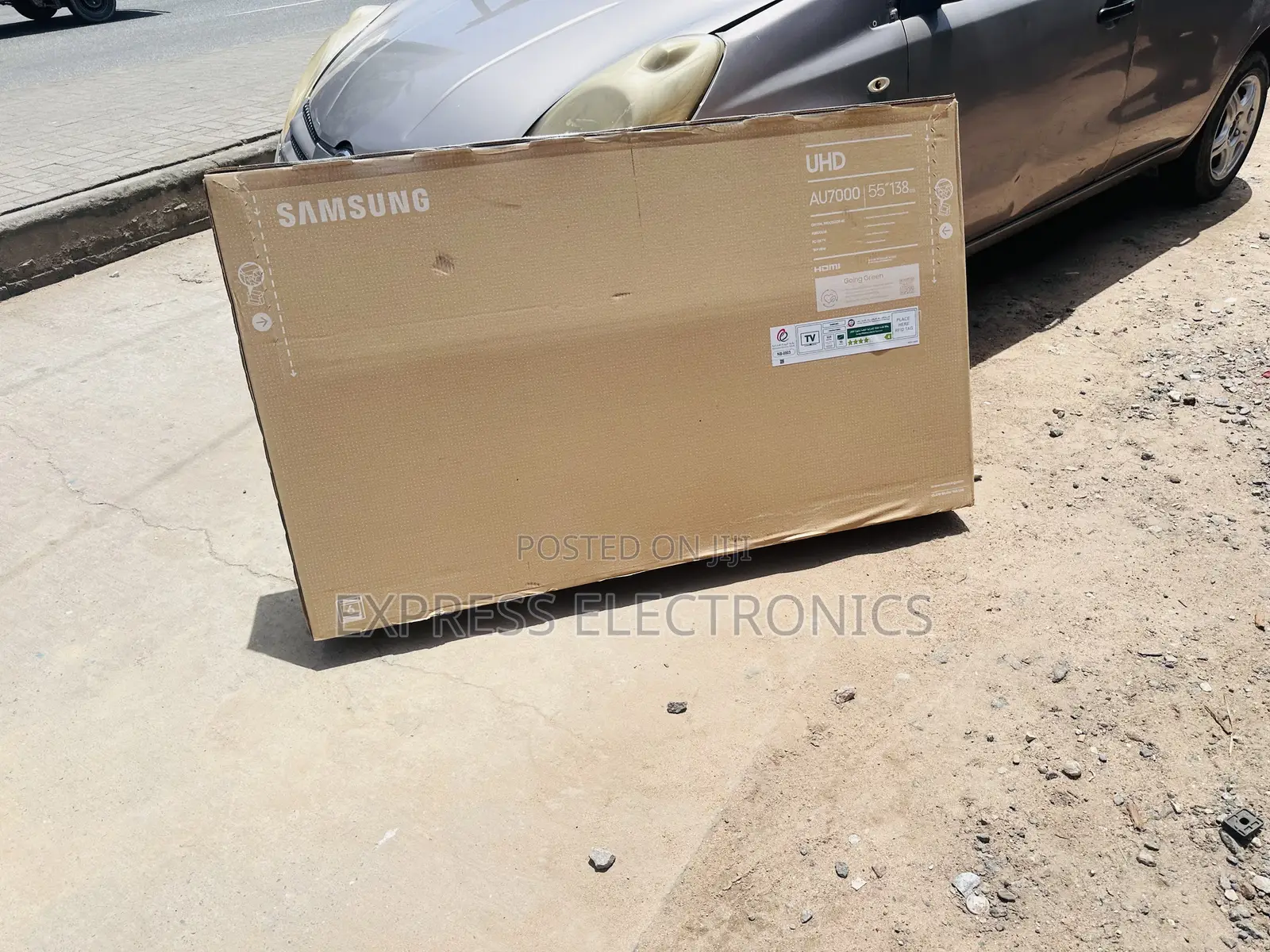 Slim Sleek Uhd Smart Glossy Slim Samsung Tv. 55”Cu7000