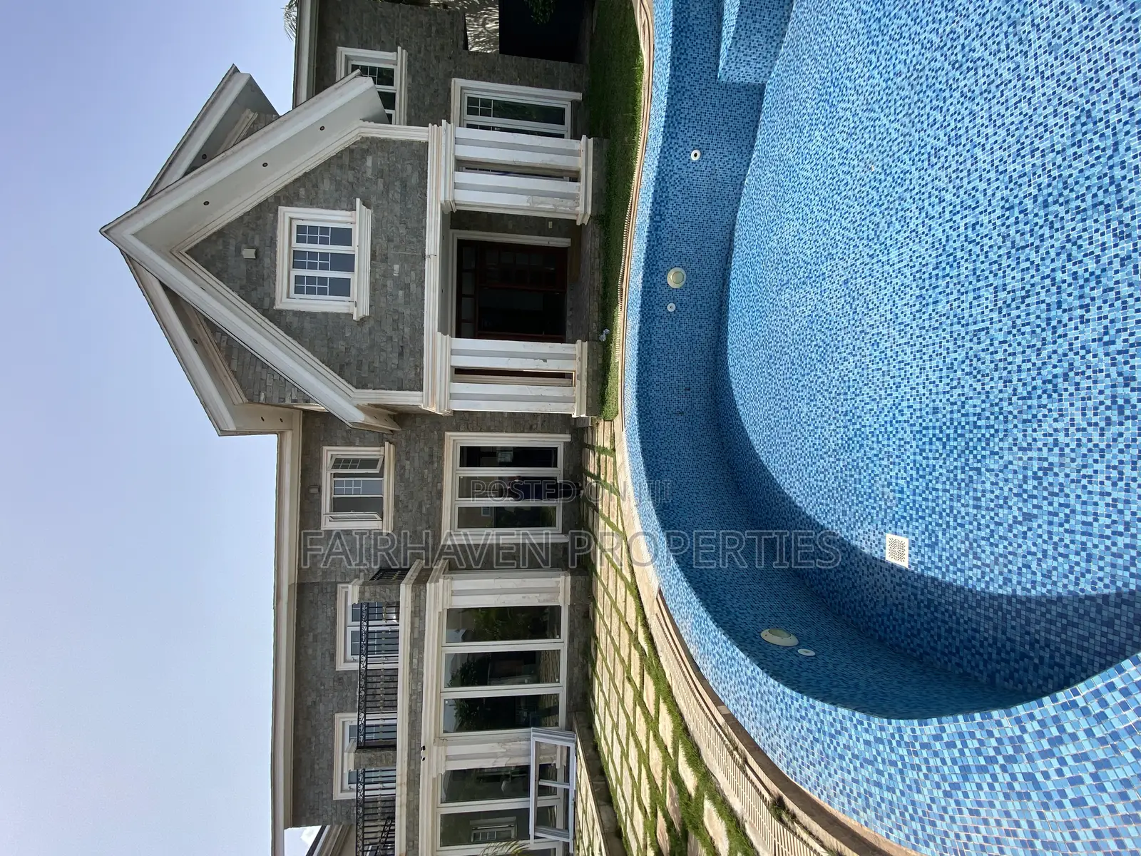 4bdrm Mansion in Tseaddo, Airport Residential Area for sale