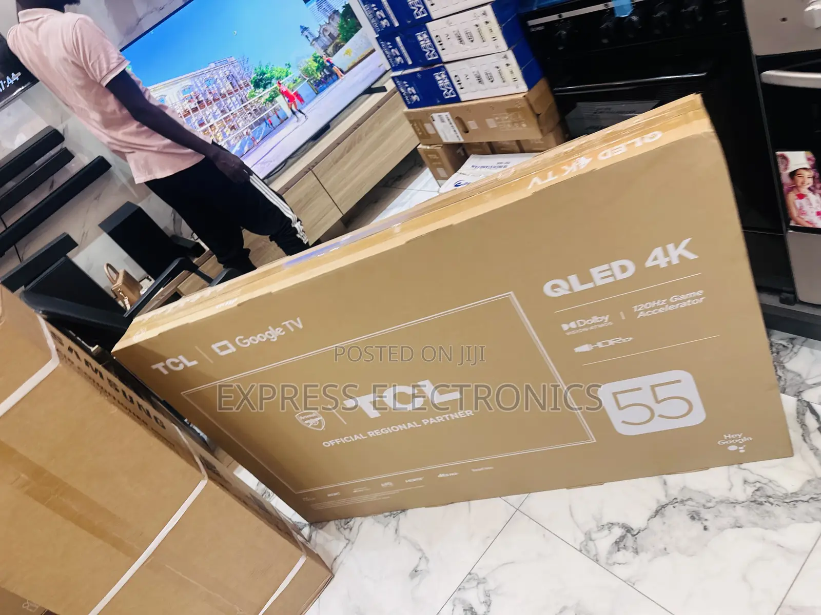 QLED UHD Smart TCL Slim Sleek 65C645.