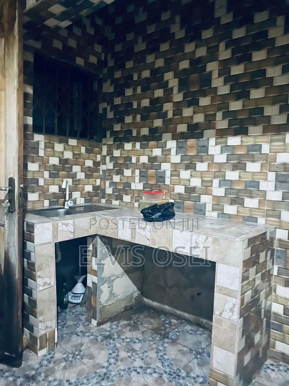 3bdrm Apartment in Ablekuma Vlicolis, Accra Metropolitan for rent