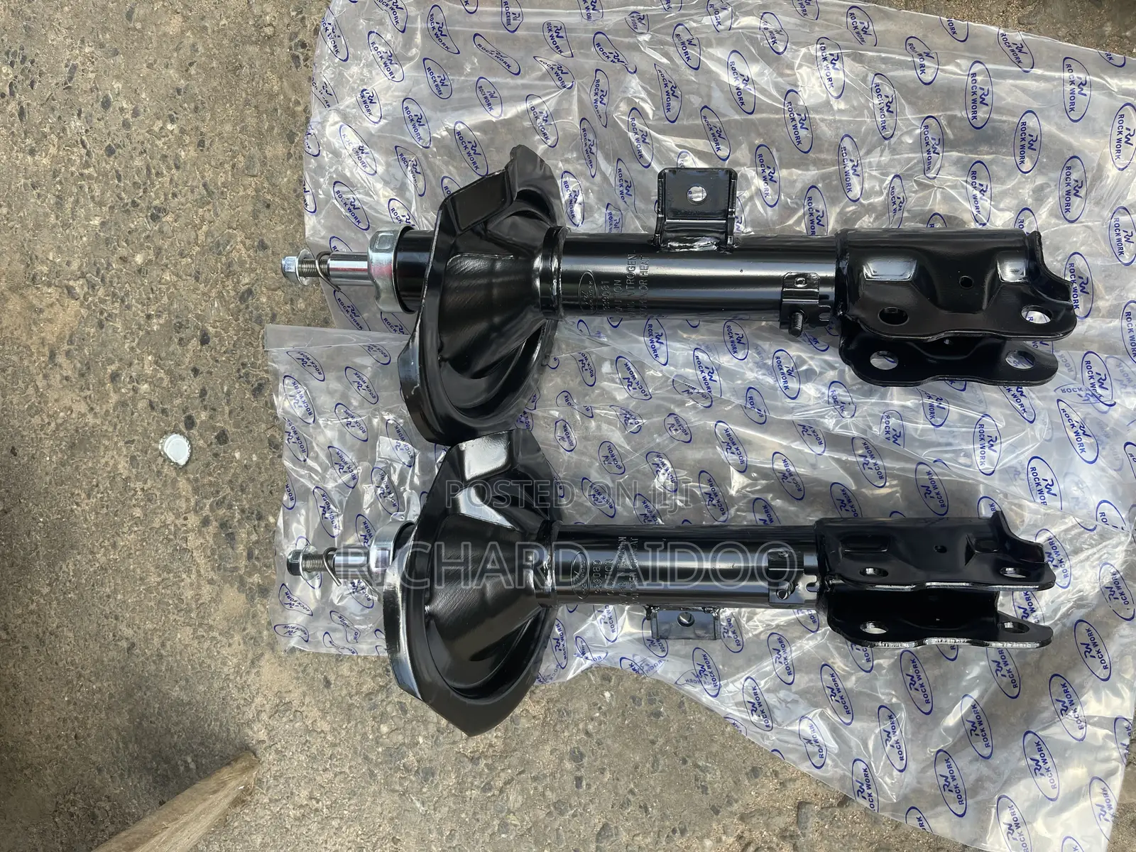 Mitsubishi Outlander 2012/2014 Front Shocks Available