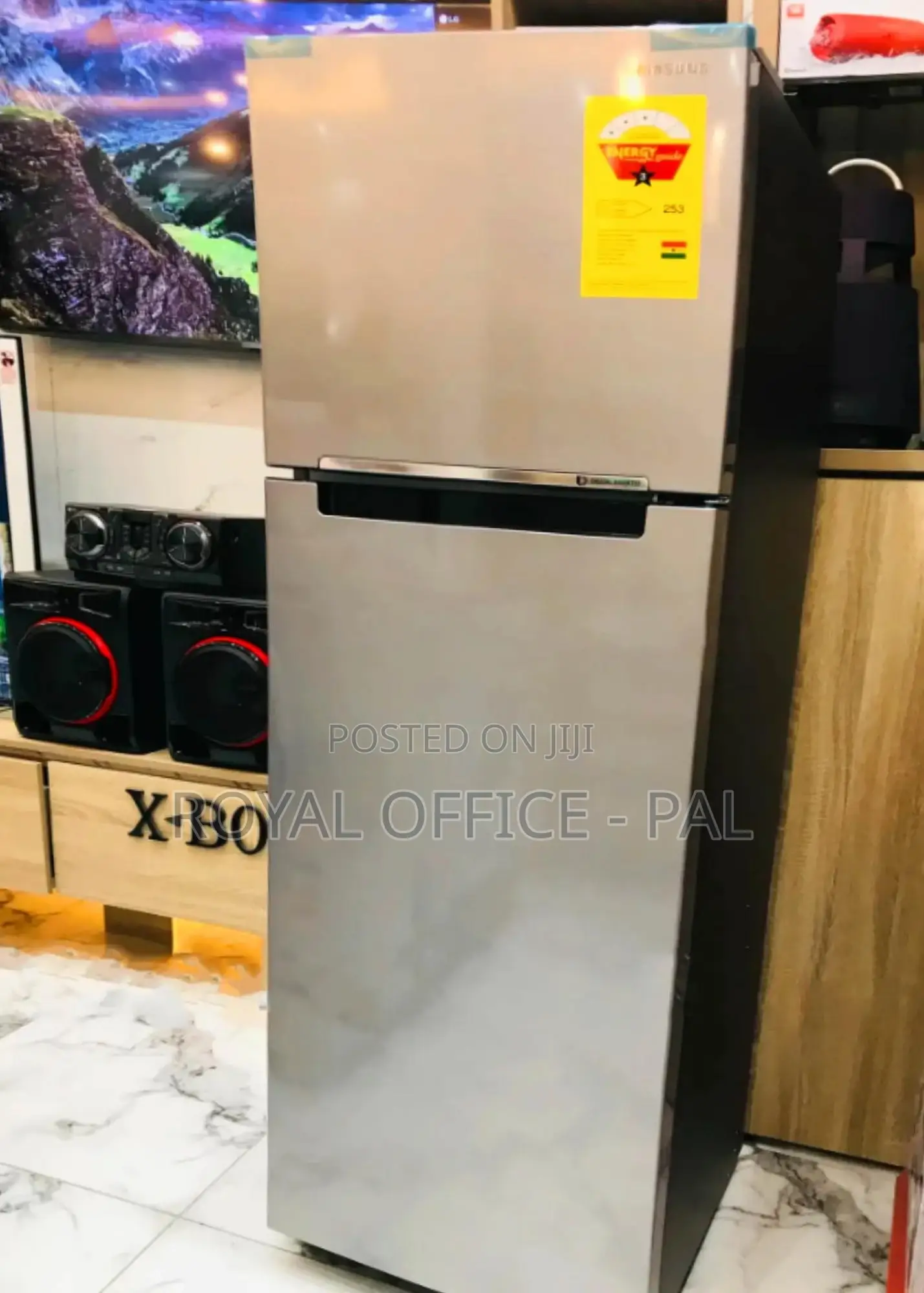 Glorious Samsung 234 LTR Duracool Inverter Fridge