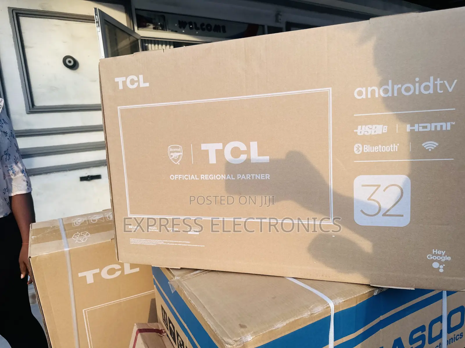 Great Deal on TCL FHD Smart Glossy 32”S54000