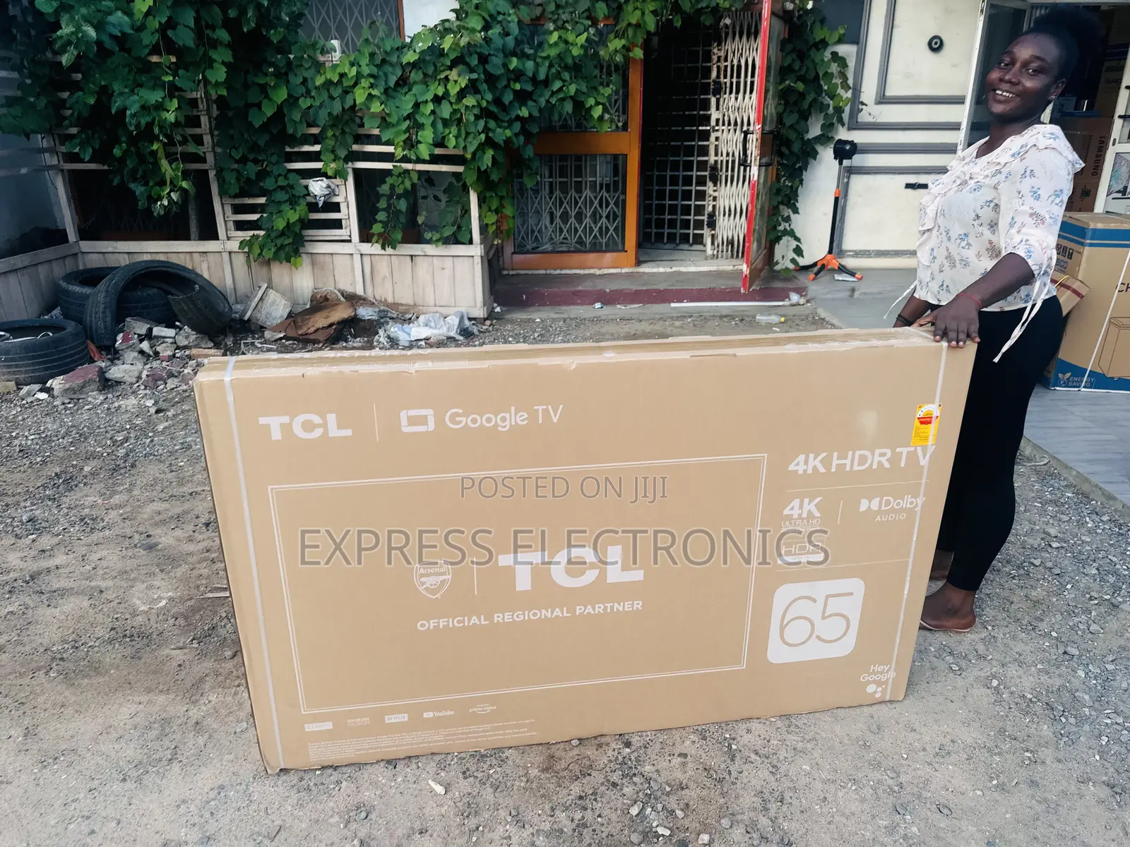 Glossy Slim Sleek Uhd Smart Led Screen 65”C654