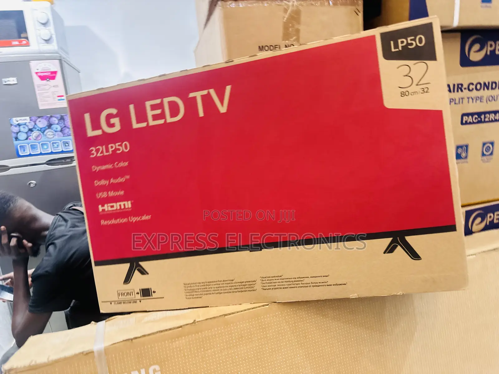 High Contrast FHD Satellite 32”LP5000
