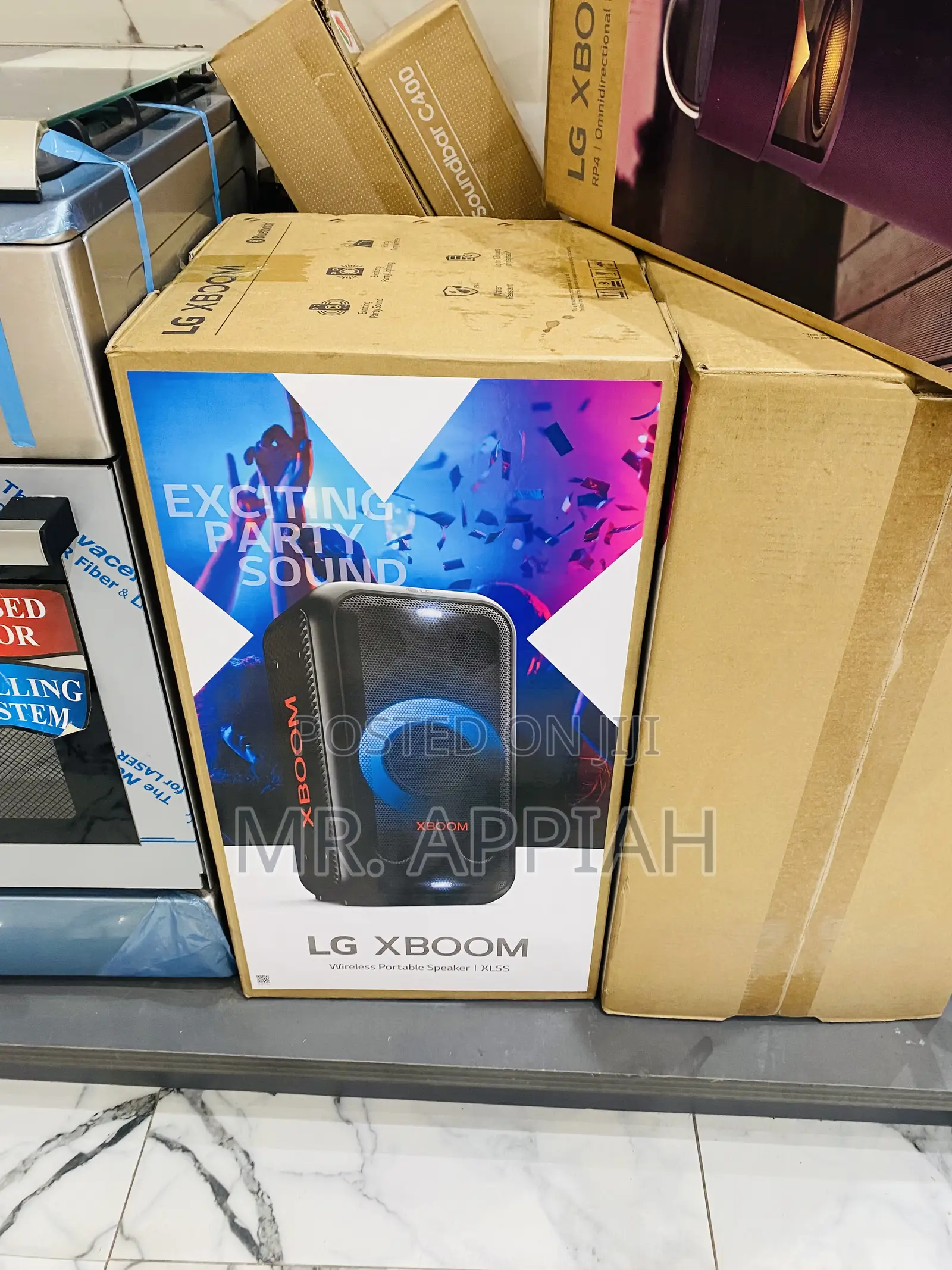 Sleek LG XBOOM XL5S Party Speaker With Bluetooth(Black).