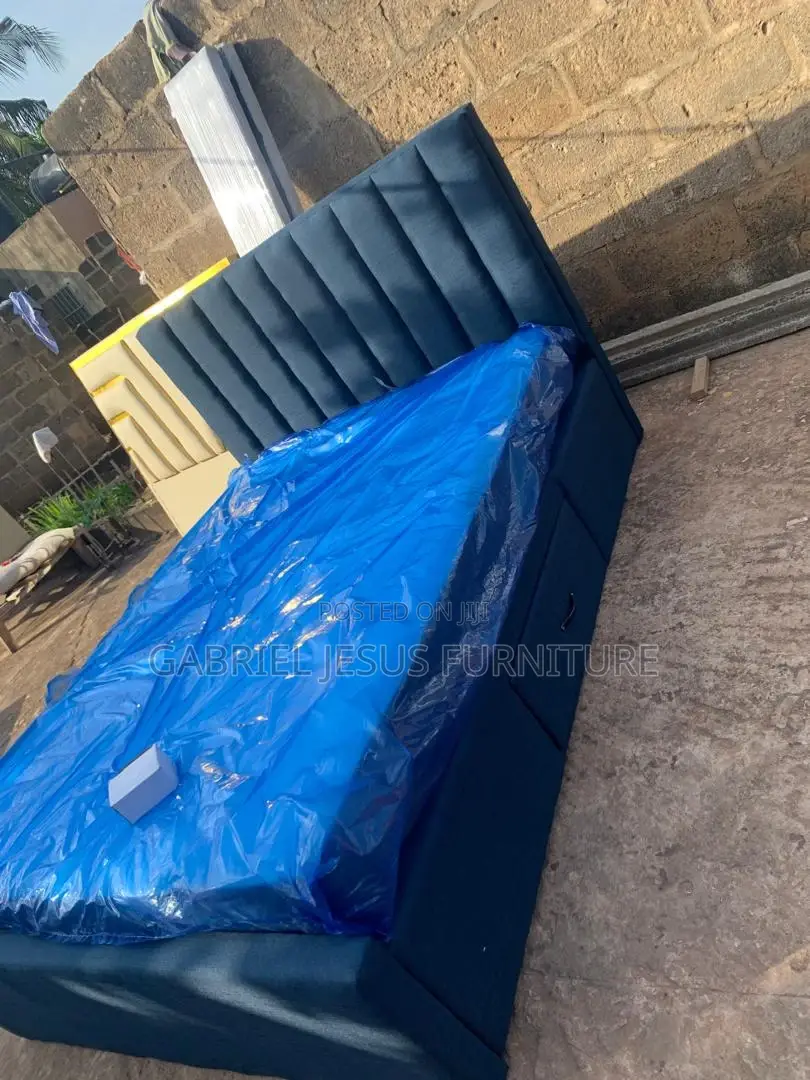 Double Bed Frame With Mattress