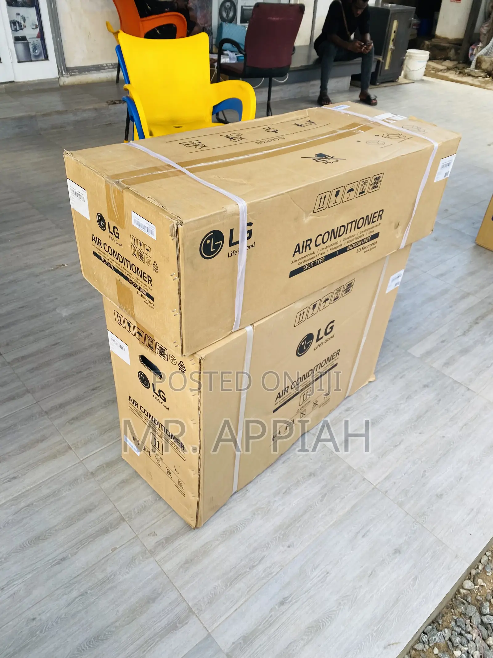 Low Energy Consumption LG R410 2.0hp Air Conditioner(White)