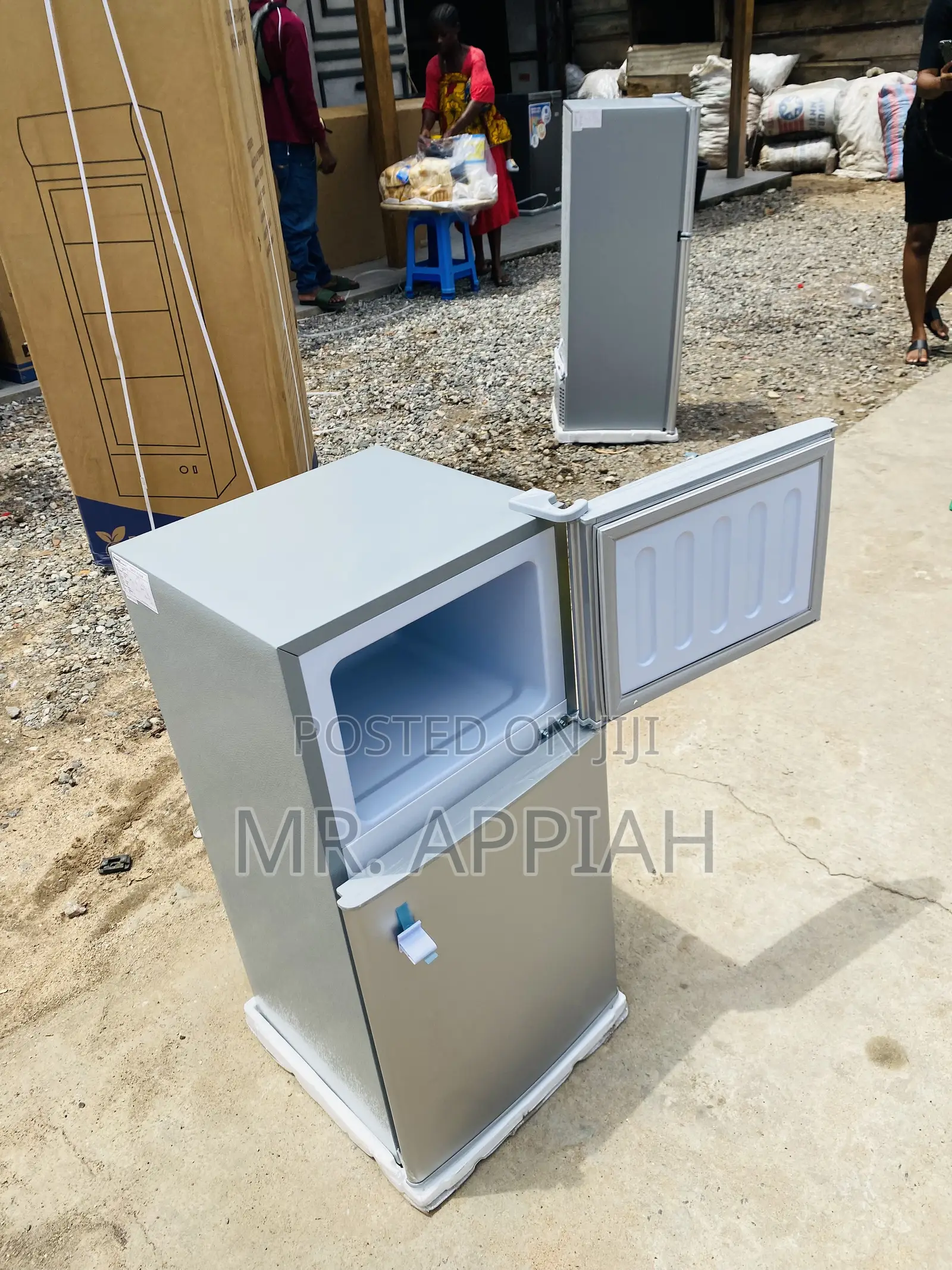 Double Door Nasco Nasf2-120 Table Top Fridge(Gray).