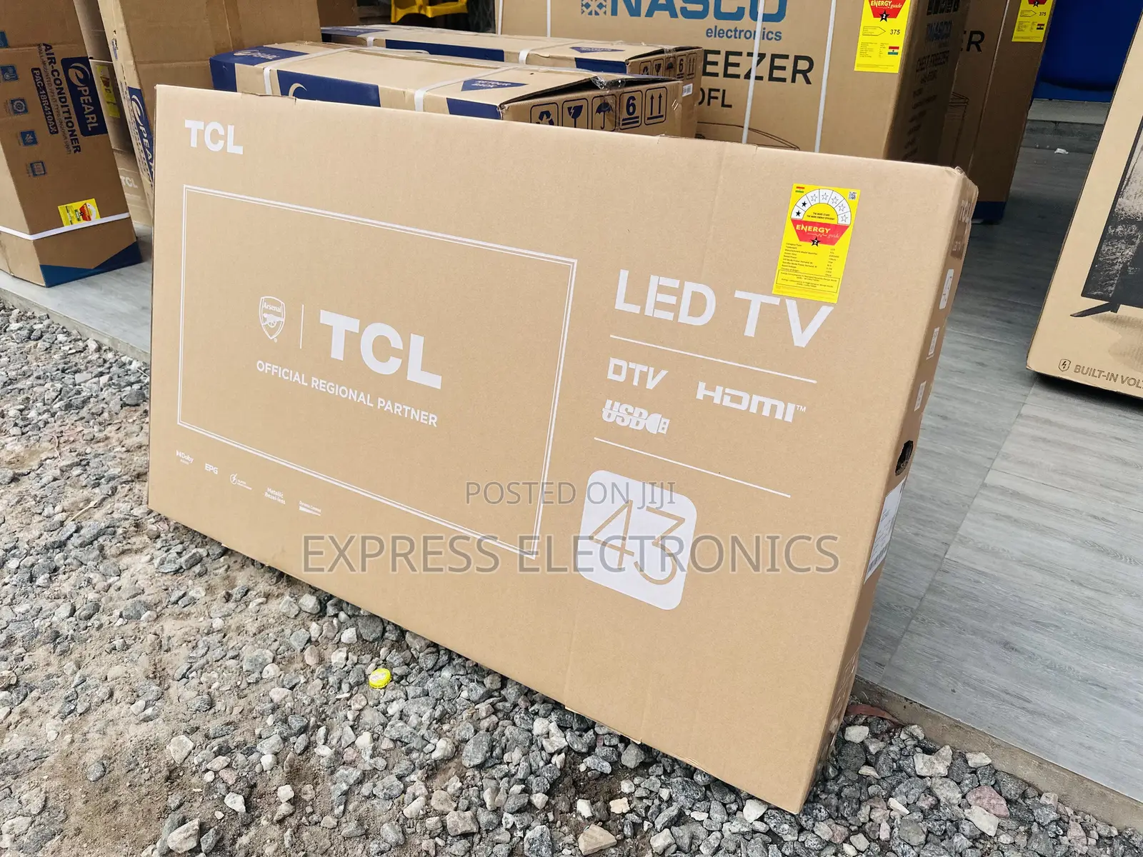 High Gloss Plastic Tv TCL 43”D4000 FHD Satellite Digital Tv