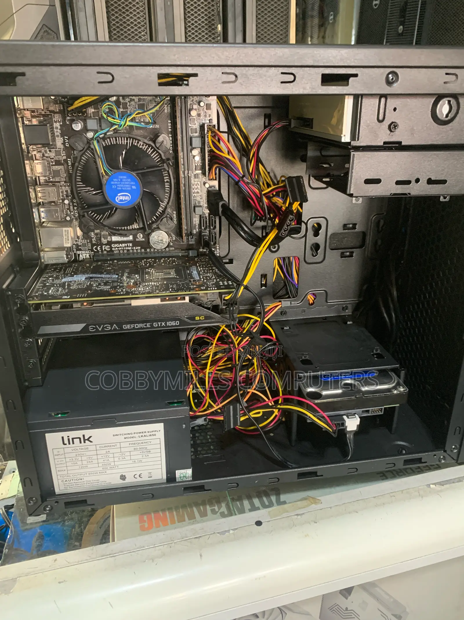 Gigabyte GA-H110MSTX-HD3-ZK 8GB Intel Core I7 HDD+SSD 1T