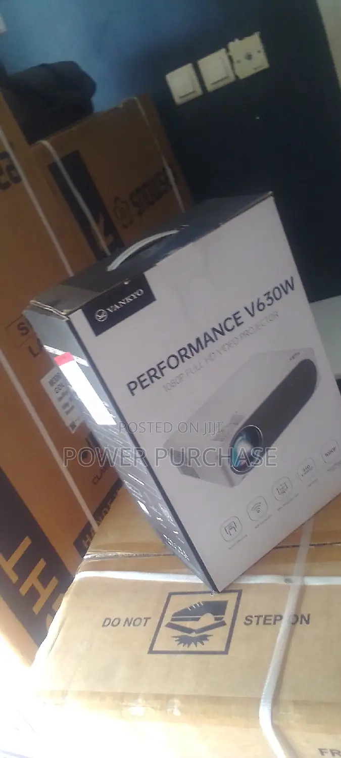 Fanciful Performance V630w *Projector Vankyo)/+